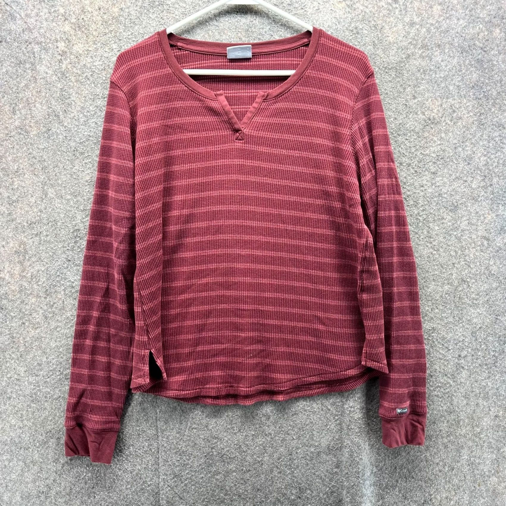 Vintage Columbia Shirt Women Large Burgundy Thermal Waffle Knit Long Sleeve Pullover Top Size L / US 10 / IT 46 - 2 Thumbnail