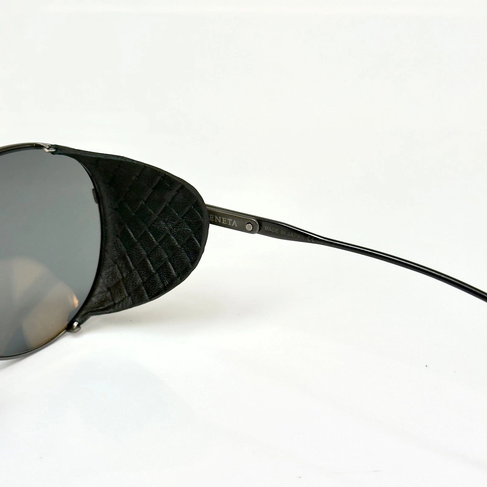 Bottega Veneta BOTTEGA VENETA BV0041S 0041 Titanium Leather Sunglasses Size ONE SIZE - 3 Thumbnail