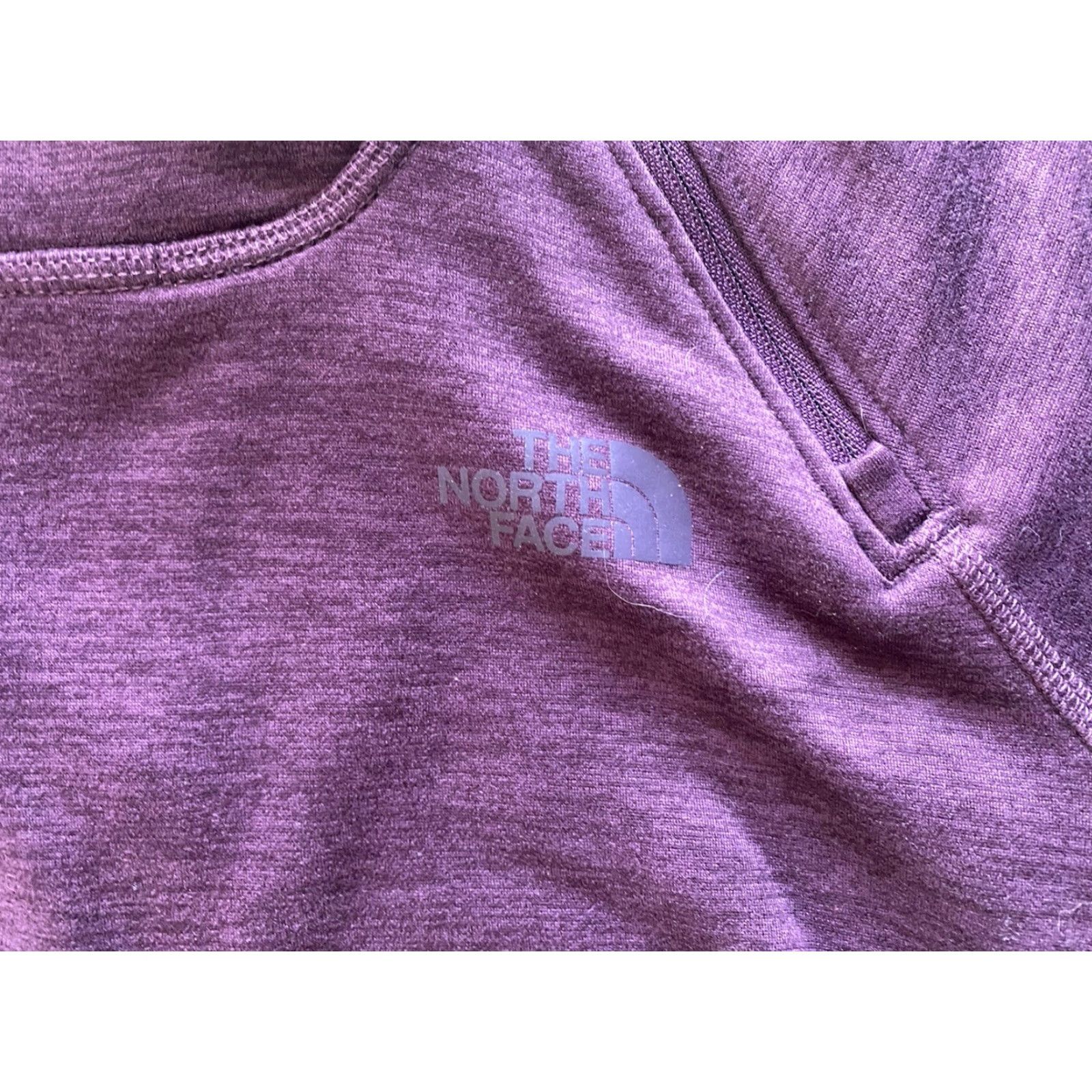 The North Face The North Face Sweatshirt Women’s Purple S Blackberry Wine Heather Pullover Regular Long Sleeve Activewear Size S Size S / US 4 / IT 40 - 5 Thumbnail