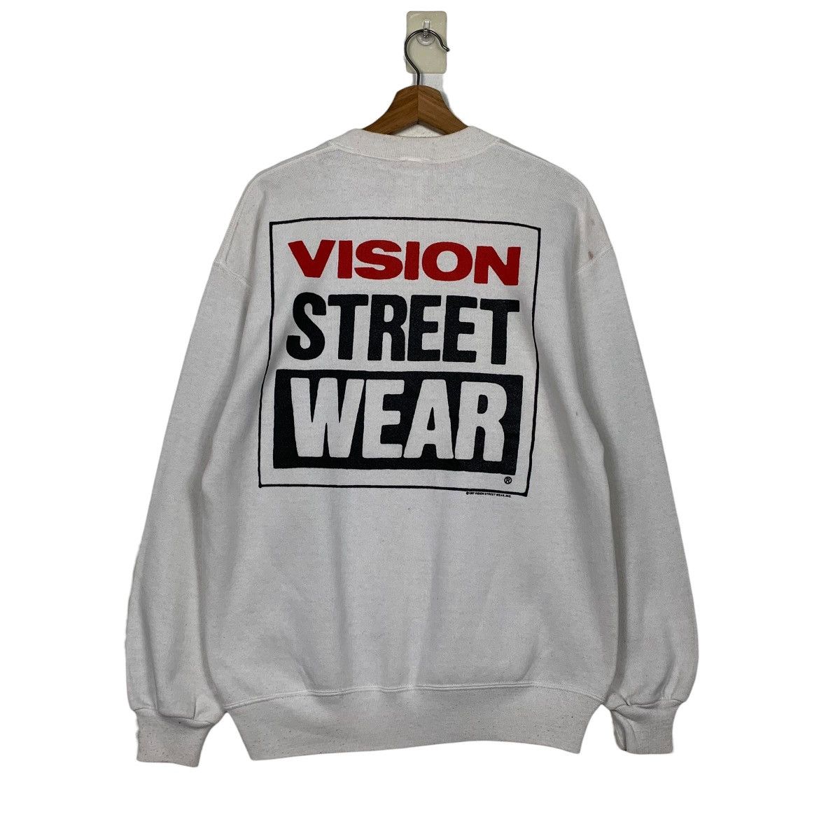 Vision Streetwear Vintage Vision Streetwear Big Logo Sweatshirt Size US L / EU 52-54 / 3 - 7 Thumbnail
