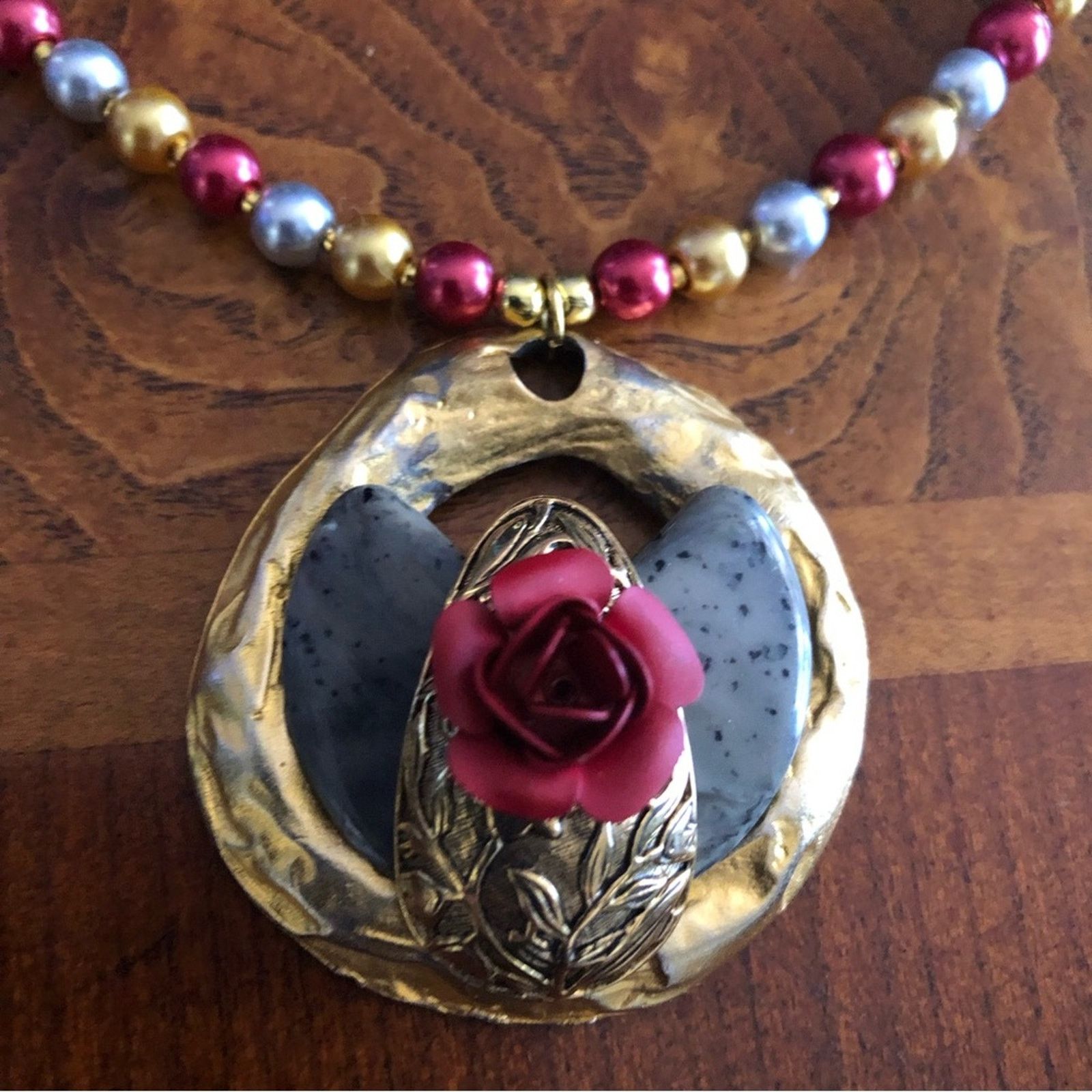 Handmade Handcrafted repurpose Spanish Rose pendant Pearl necklace Size ONE SIZE - 10 Thumbnail