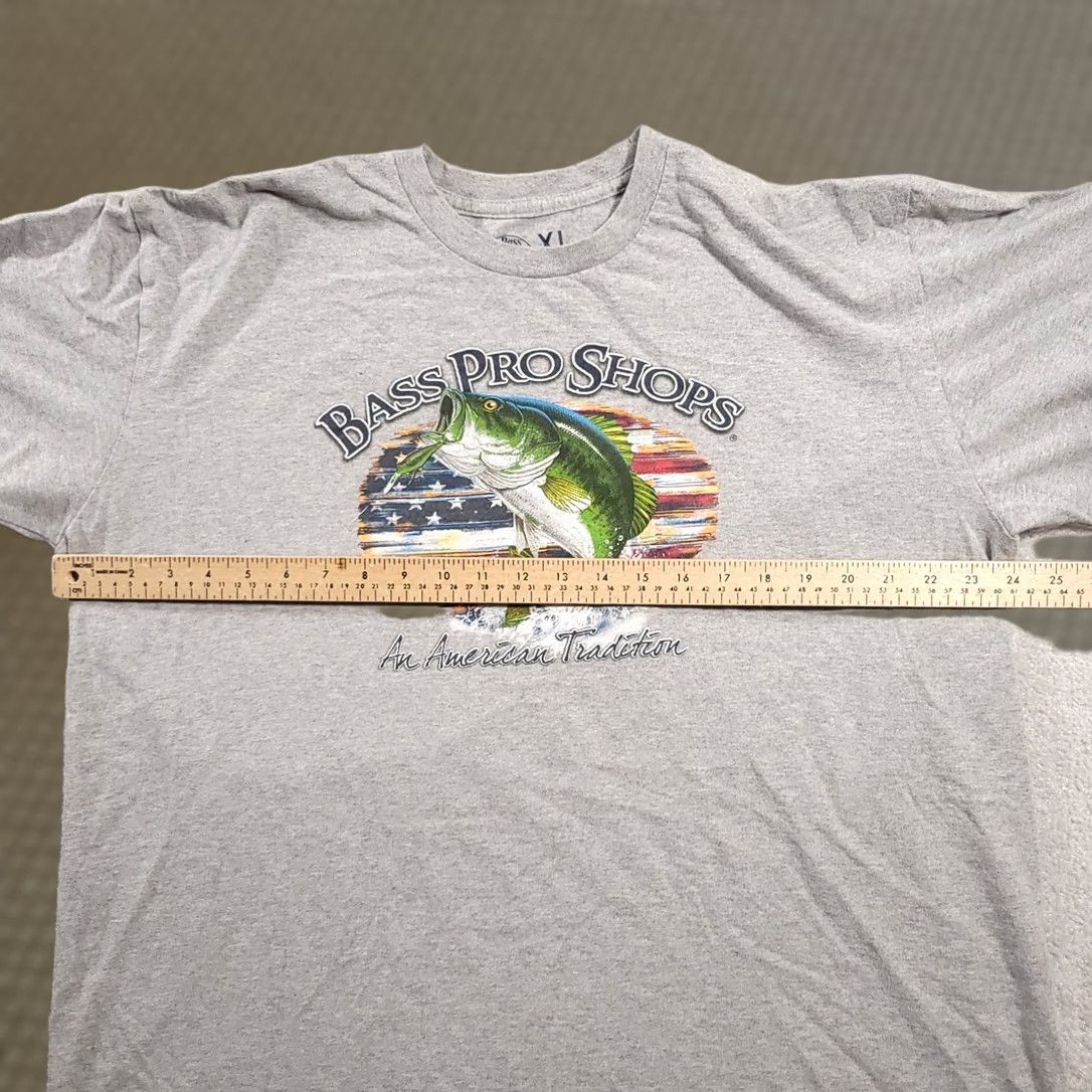 Bass Pro Shops BASS PRO SHOPS An American Tradition Gray Flag T-Shirt Bass Fishing Mens XL Size US XL / EU 56 / 4 - 1 Thumbnail