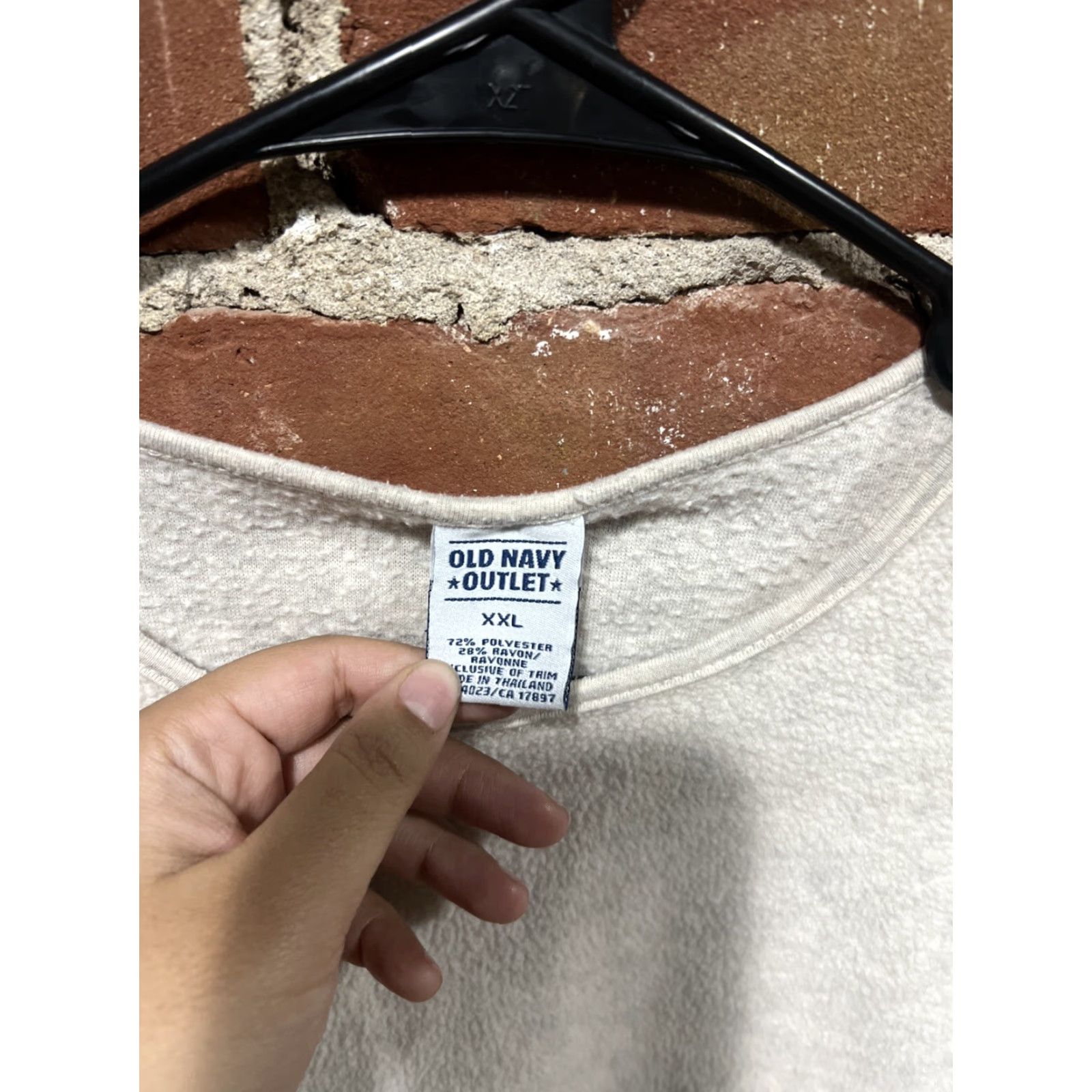 Old Navy Old Navy Sweatshirt Crewneck Fleece Beige Womens 2XL Size 2XL Pullover Raglan Long Sleeve Casual Size XXL / US 16-18 / IT 52-54 - 2 Thumbnail