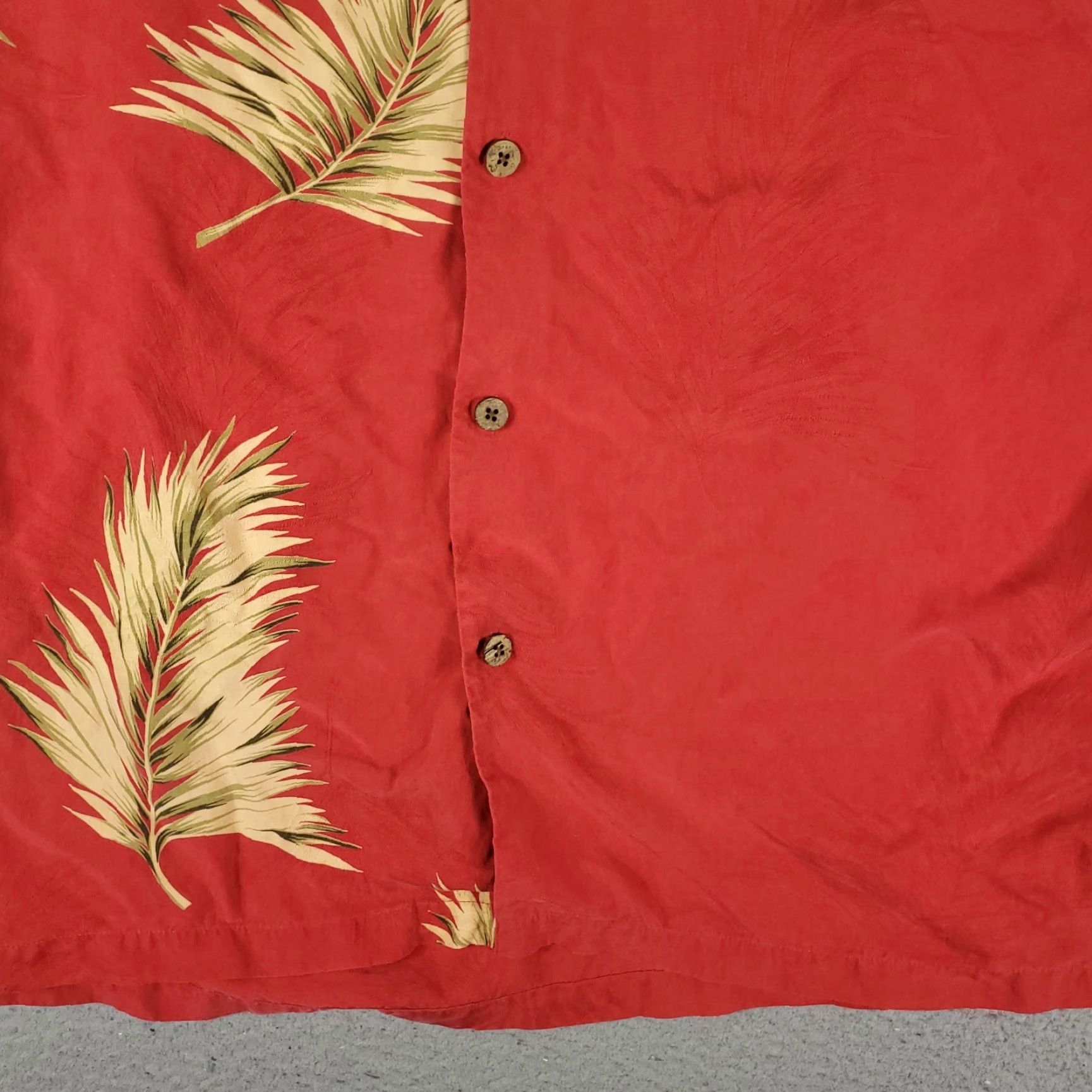 Vintage VINTAGE Burma Bibas Shirt Mens 2XL Red Silk Floral Button-Up Casual Hawaiian Tropical 90s Mens Size US XXL / EU 58 / 5 - 3 Thumbnail