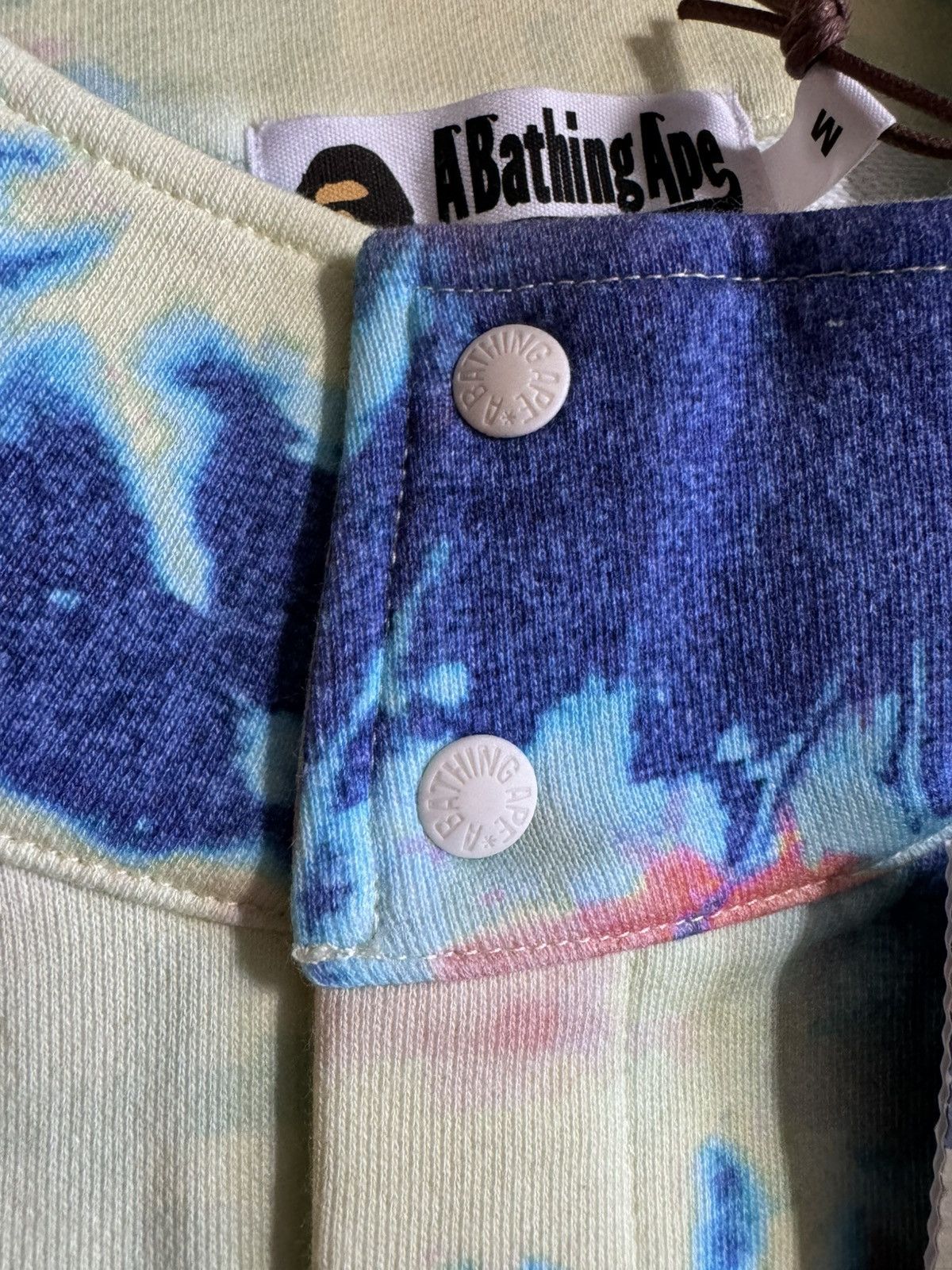 Bape A Bathing Ape Tie Dye Stand Collar Loose Fit Crew Sweatshirt Size US M / EU 48-50 / 2 - 7 Thumbnail