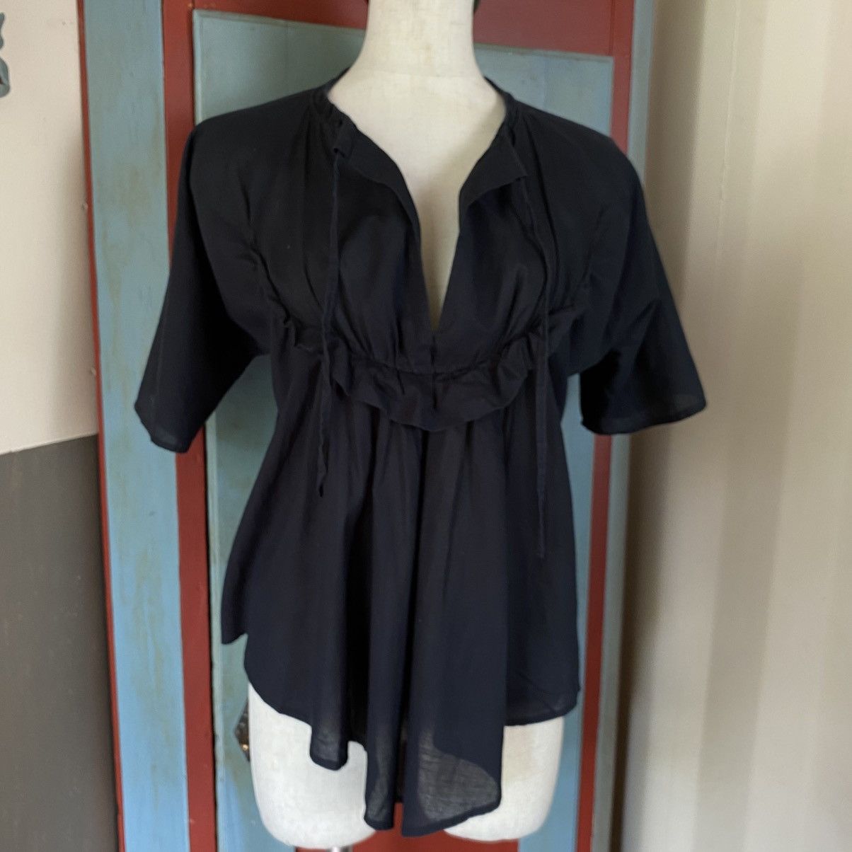 See by Chloe SEE BY CHLOẺ Navy Ruffled Tie-Front Blouse Size S / US 4 / IT 40 - 3 Thumbnail