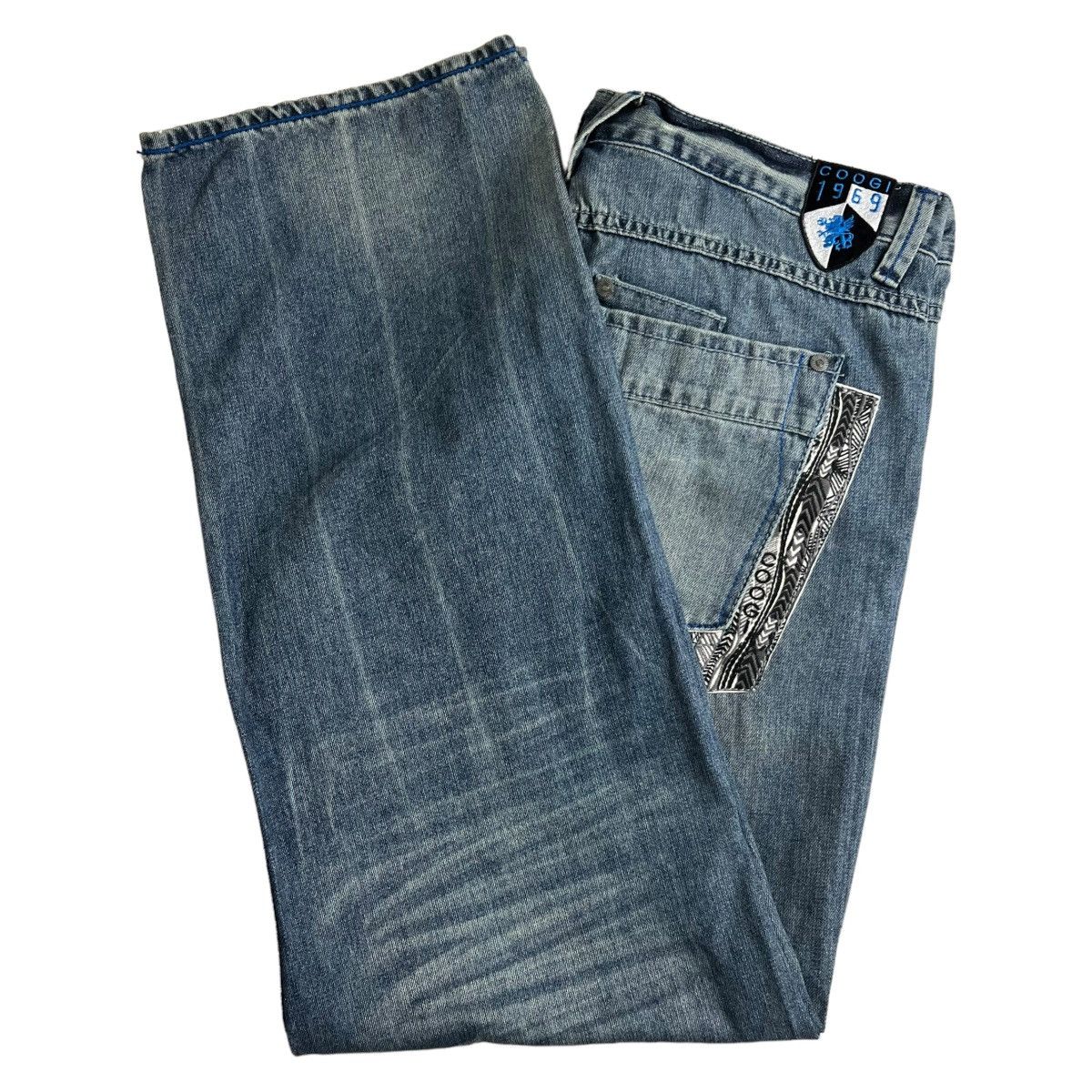 Coogi Coogi Medium Wash Embroidered Pocket Baggy Y2K Jeans 40 X 35 Size US 40 / EU 56 - 1 Thumbnail