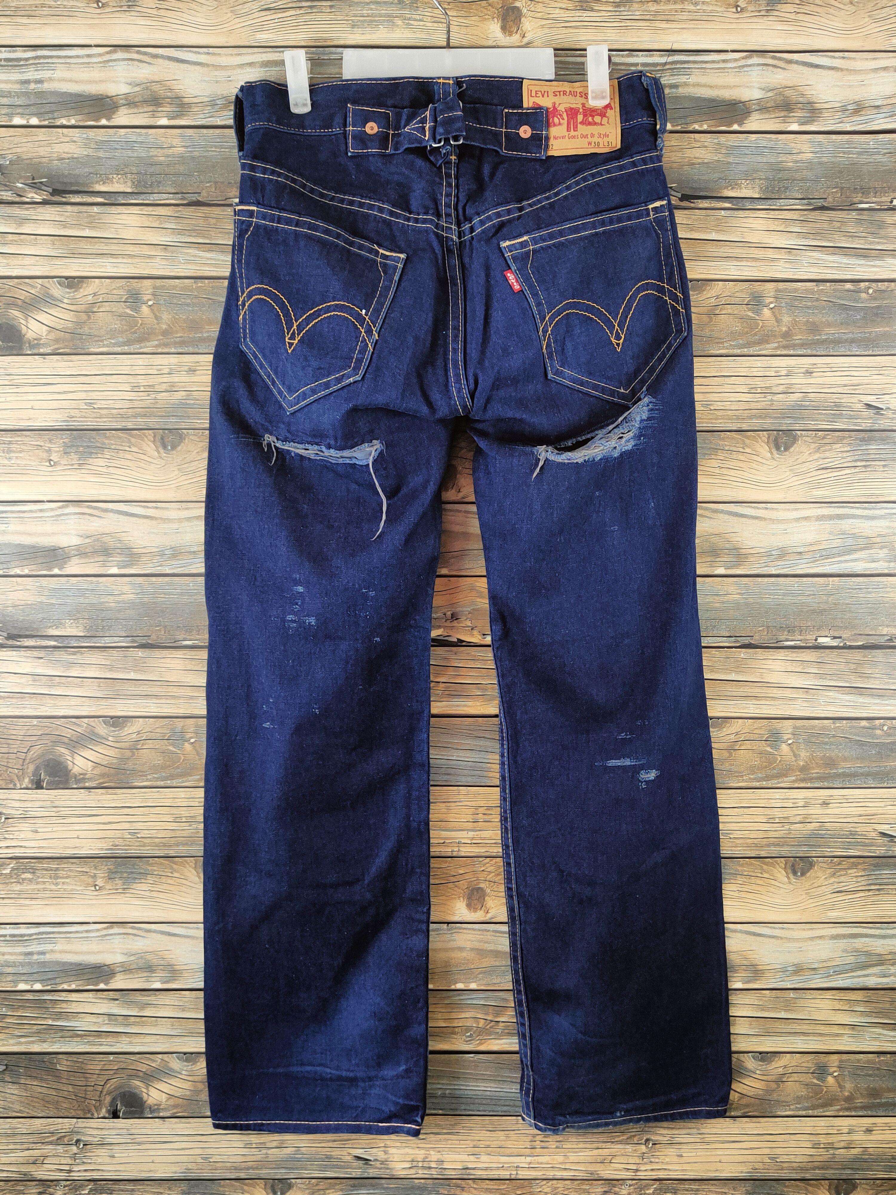 Levi's DL Levi's buckle back Distressed Ripped denim Jeans #46-966 Size US 30 / EU 46 - 7 Thumbnail