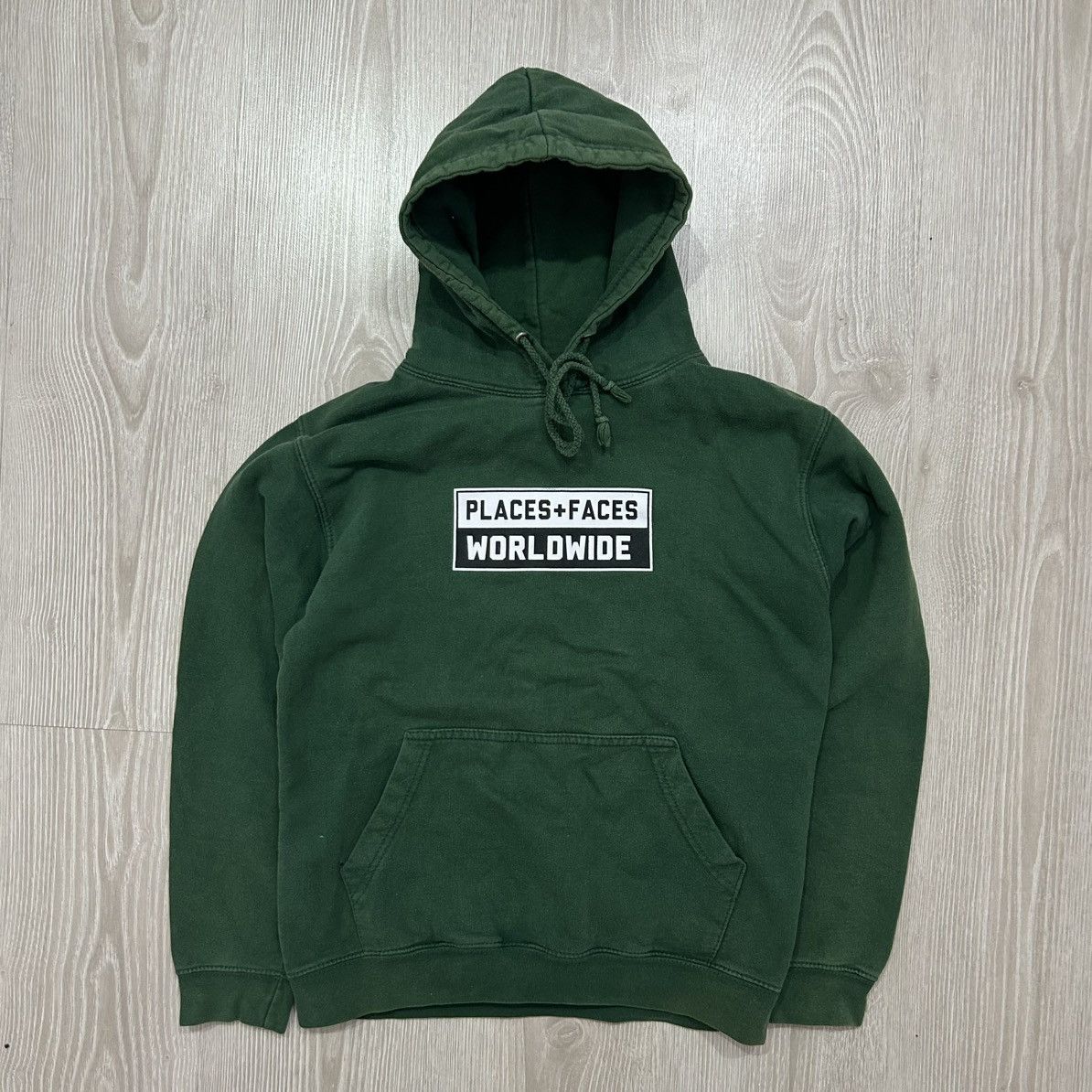 Designer × Places + Faces PLACES + FACES WORLDWIDE OG BIG LOGO RARE HOODIE Size US XS / EU 42 / 0 - 1 Thumbnail