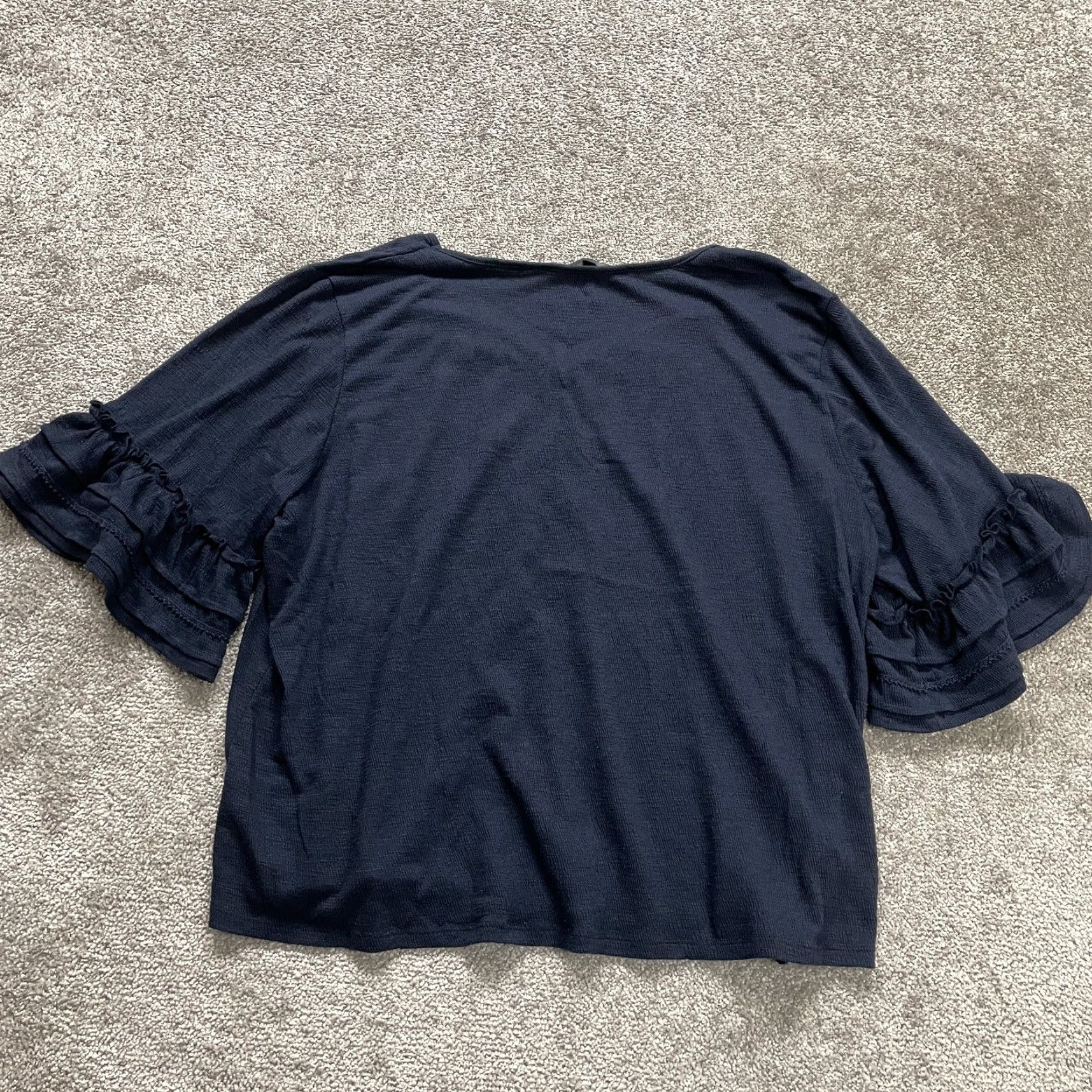 Vintage Zac & Rachel Blouse Womens 2XL Navy Blue V-Neck Ruffle Sleeve Stretch Casual Top Size XXL / US 16-18 / IT 52-54 - 2 Thumbnail
