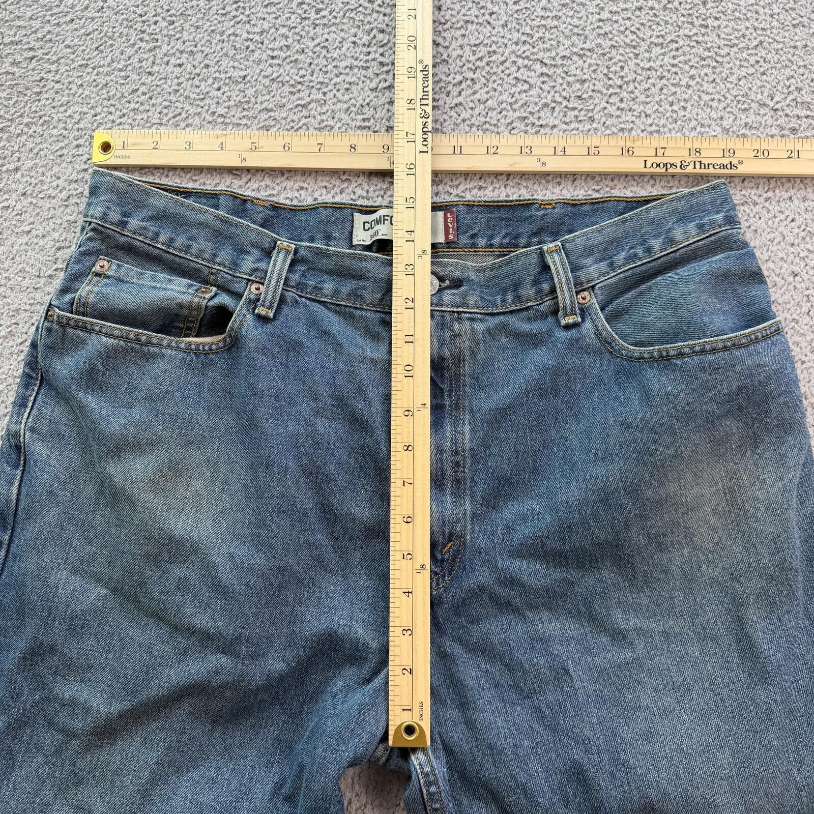 Levi's Vintage Y2K Levi’s 560 Baggy Jeans Light Wash Loose 40x30 Size US 40 / EU 56 - 3 Thumbnail