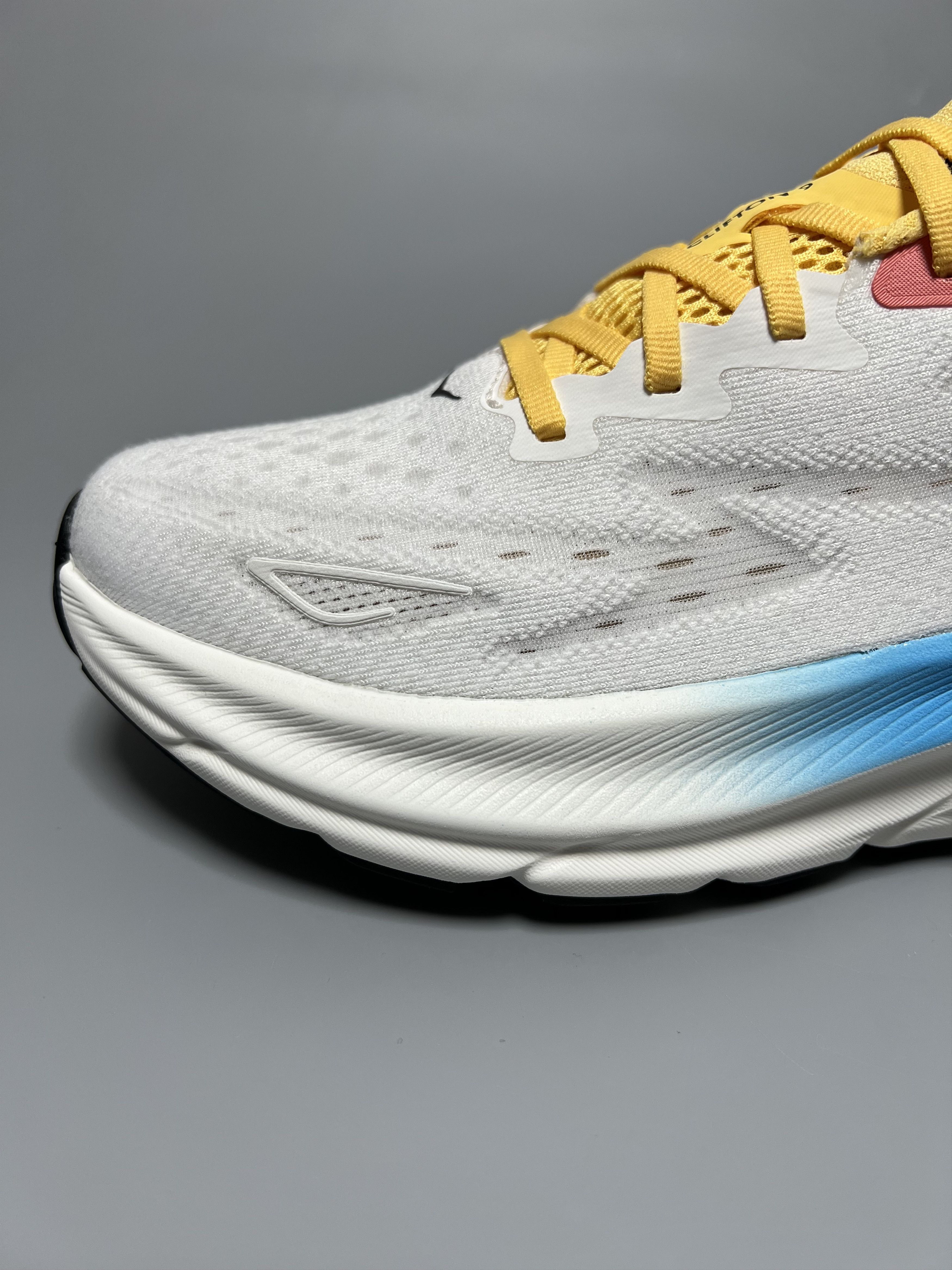 Hoka 9.5B Hoka One One Clifton 9 Running Shoes Walking Gym Size US 9.5 / IT 39.5 - 8 Thumbnail