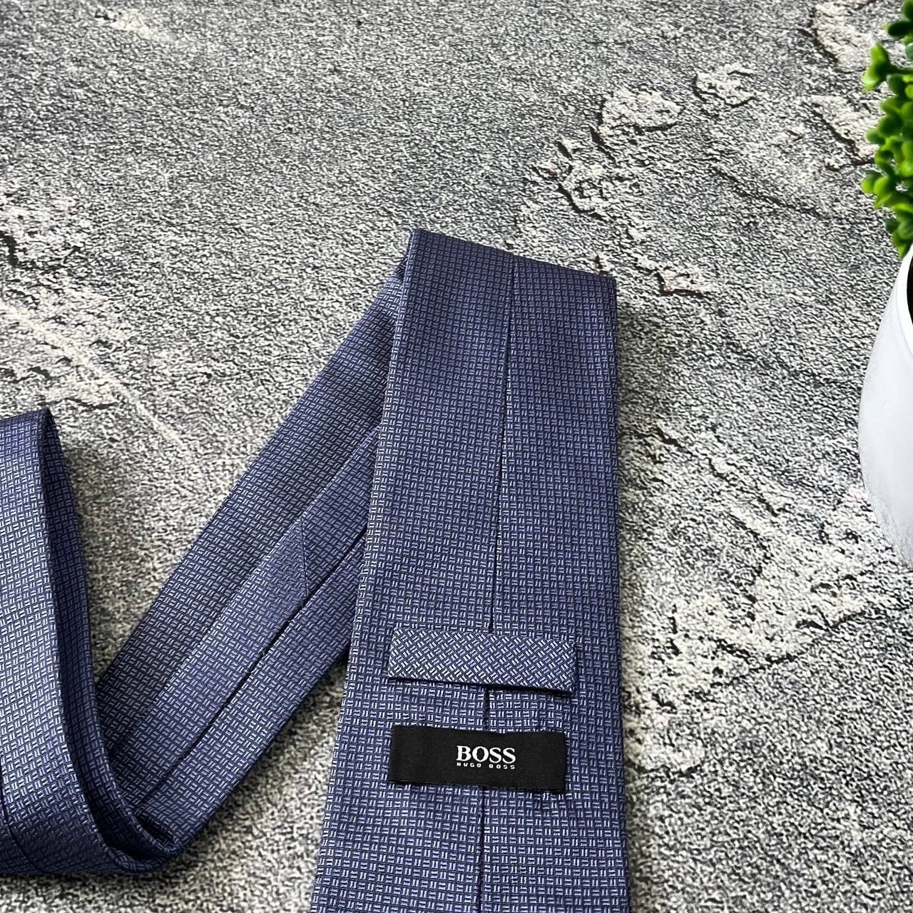 Hugo Boss HUGO BOSS Men's Silk Tie Blue And Ivory Striped Pattern Size 30 - 7 Thumbnail