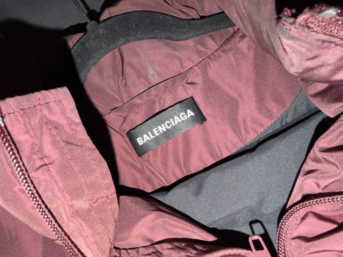 Balenciaga Balenciaga C shape Puffer Jacket Size US L / EU 52-54 / 3 - 3 Thumbnail