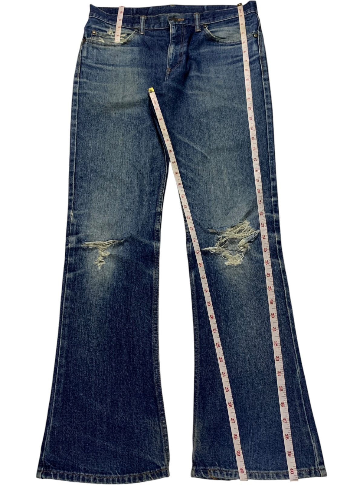 If Six Was Nine × Japanese Brand Vintage Japanese Brand Blue Wash Distressed Flare Jeans Size US 32 / EU 48 - 14 Thumbnail