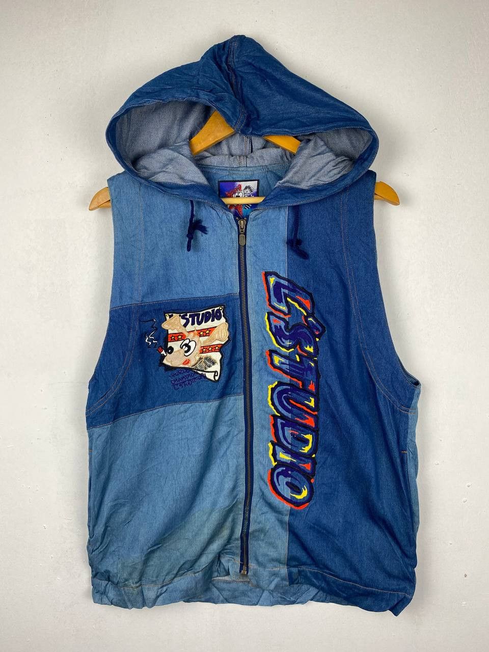 Japanese Brand vintage L.studio denim vest nice embroided design Size US L / EU 52-54 / 3 - 1 Thumbnail