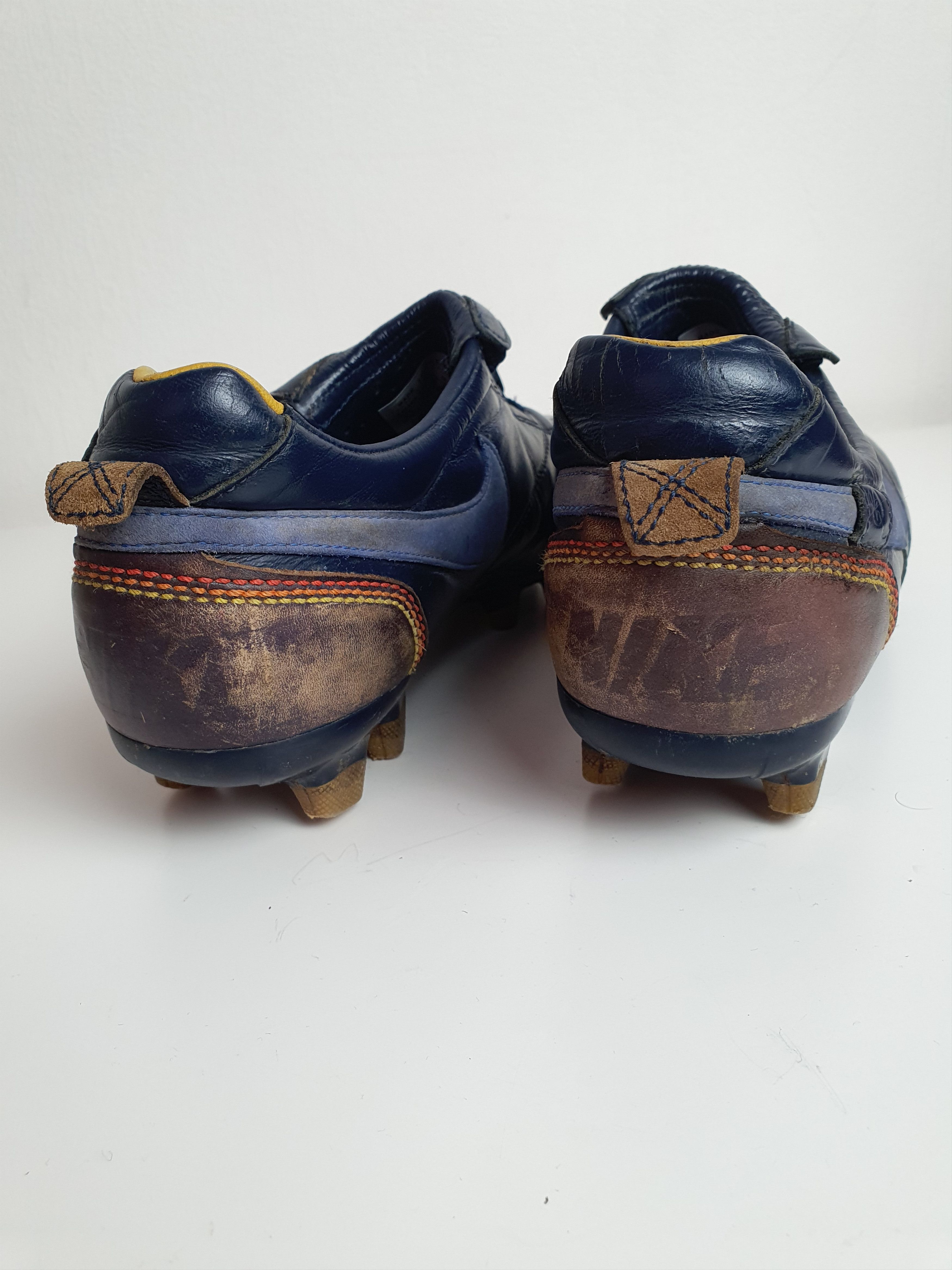 Nike Vintage Football Boots Nike Rare Tiempo Leather Ronaldinho Size US 8.5 / EU 41-42 - 20 Thumbnail