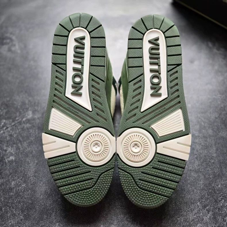 Louis Vuitton Louis Vuitton Trainer White Green Suede-2506 Size US 9 / EU 42 - 7 Thumbnail