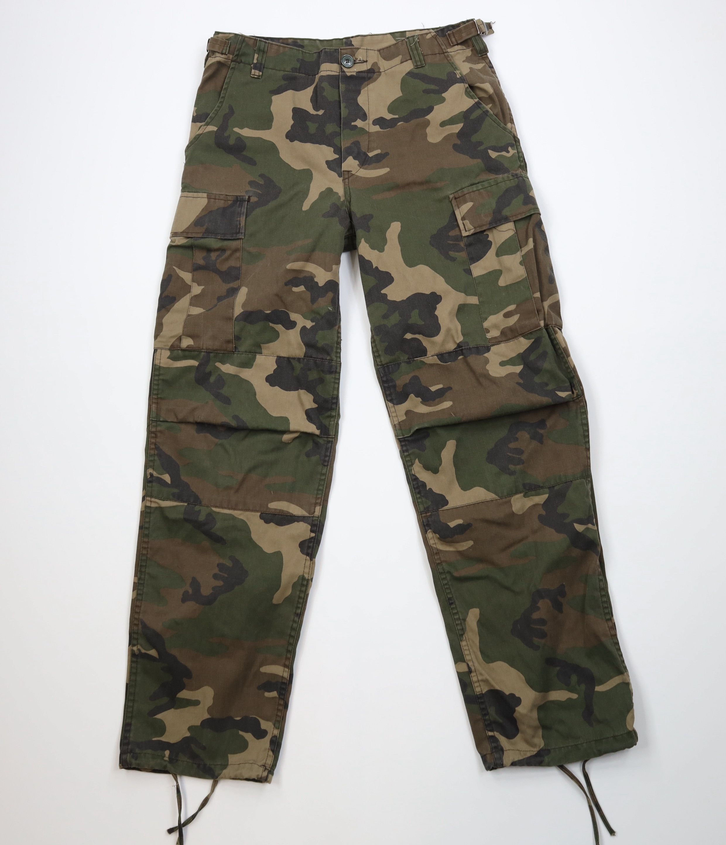 Winchester Vintage 90s Winchester Knee Wide Leg Camouflage Cargo Pants Size US 34 / EU 50 - 1 Thumbnail