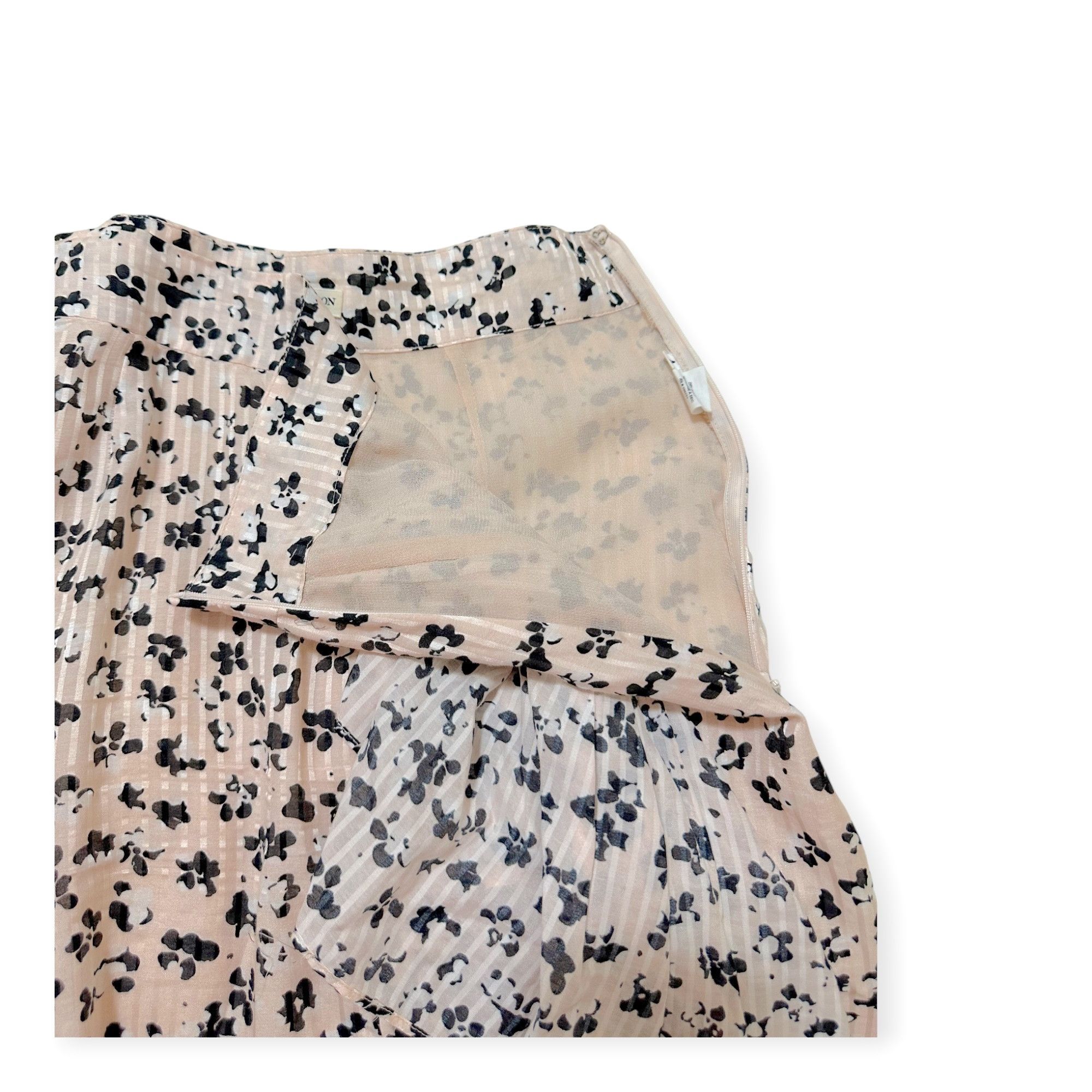 Ulla Johnson Ulla Johnson Gretchen Skirt, Blush, Silk, Size 4 $425 retail Size 27" / US 4 / IT 40 - 8 Thumbnail