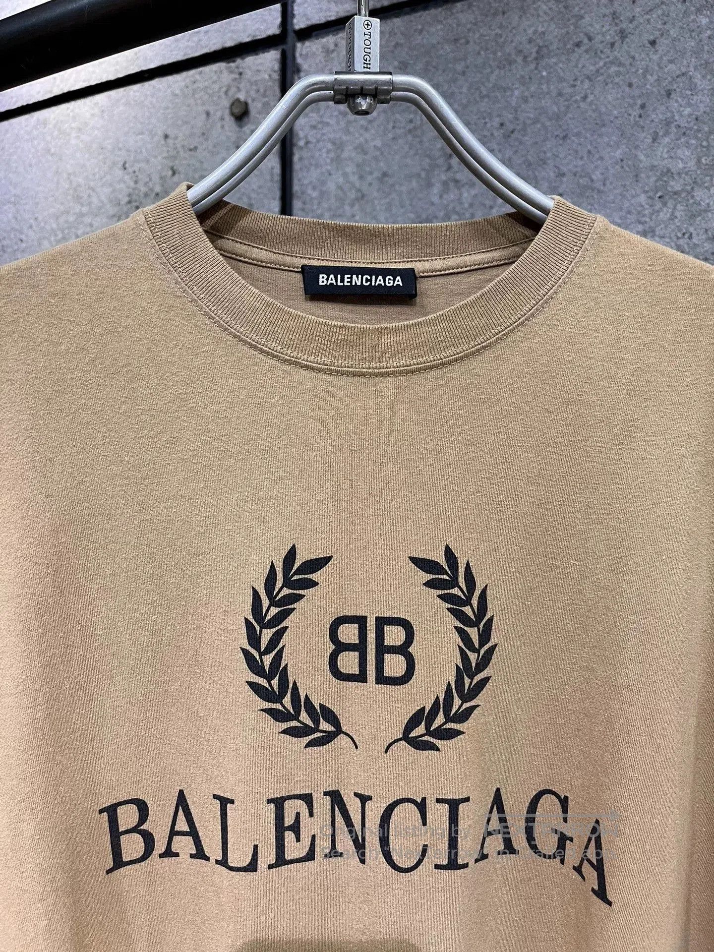 Balenciaga Balenciaga Khaki Wheat Short Sleeve S. Size US S / EU 44-46 / 1 - 2 Thumbnail