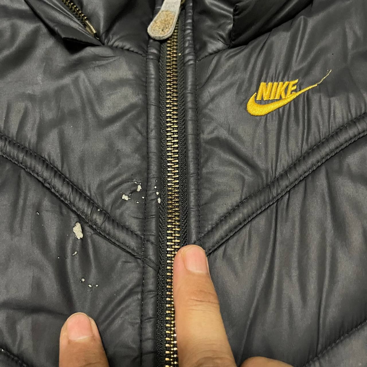 Nike Vintage Nike Swoosh Puffer Vest Size US S / EU 44-46 / 1 - 6 Thumbnail