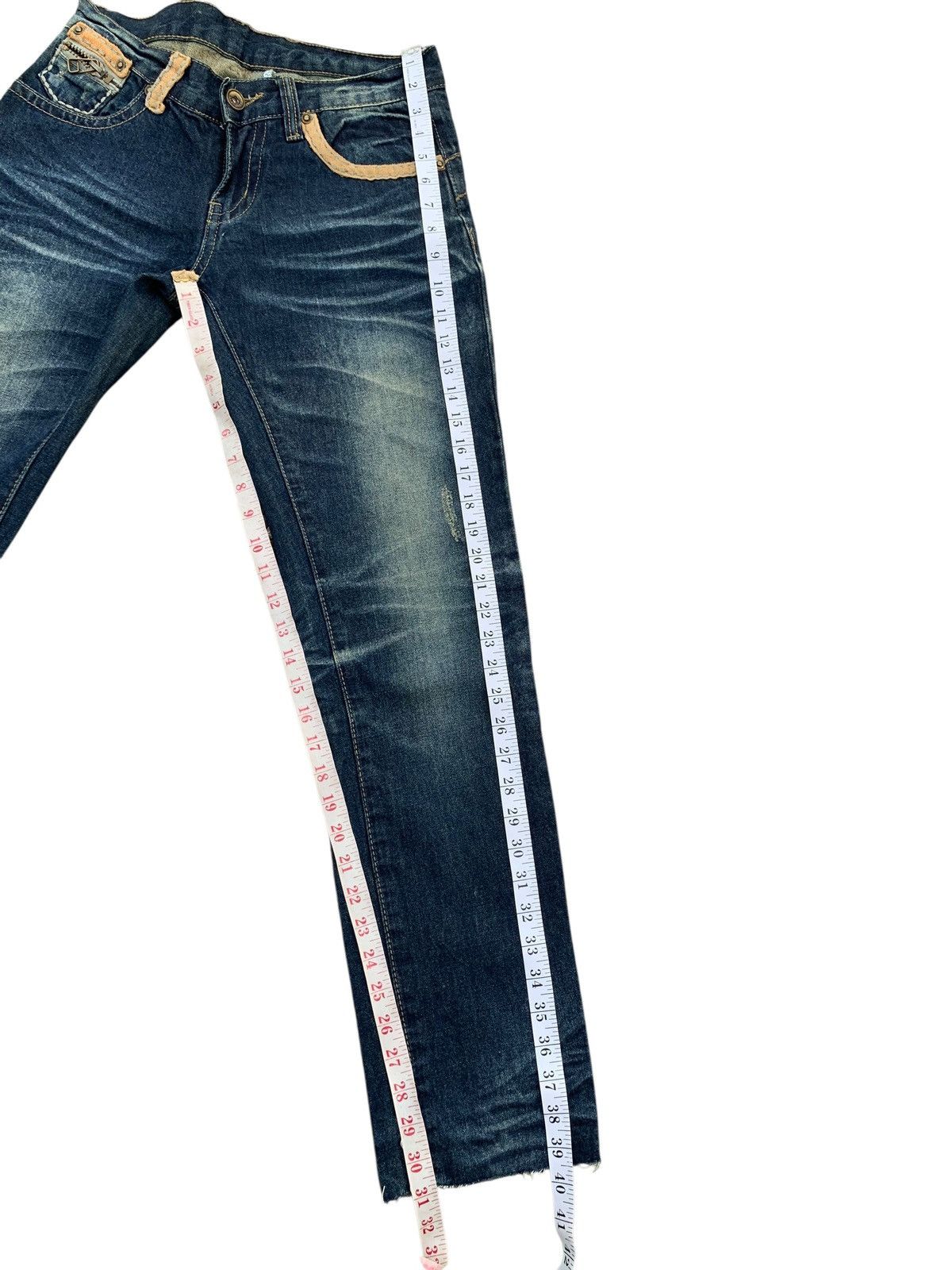 Japanese Brand CONCERT CLUB BUCKLE BACK RUSTY DISTRESSED DENIM Size US 29 - 17 Thumbnail