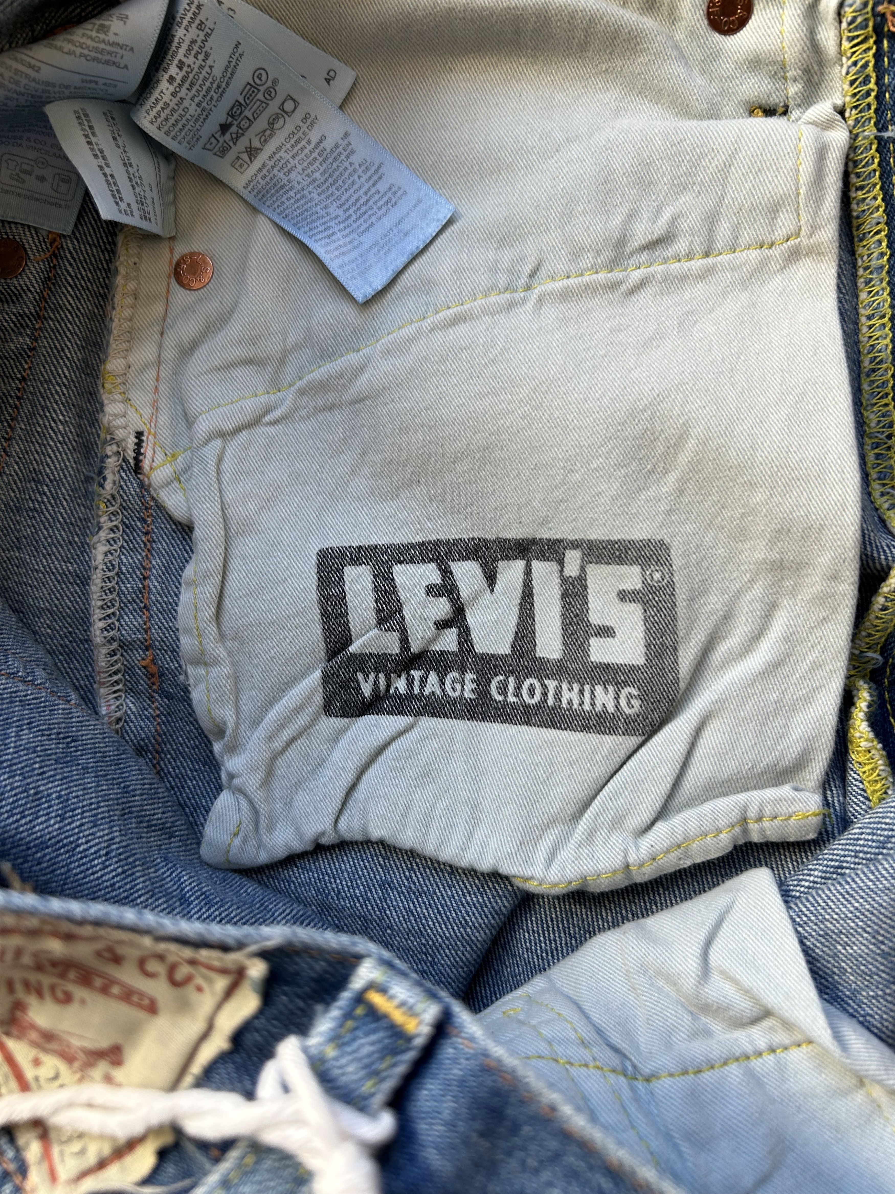 Levi's Vintage Clothing LVC 701 1950s Japanese Selvedge Denim — W28 L32 — NWT Size 28" / US 6 / IT 42 - 11 Thumbnail