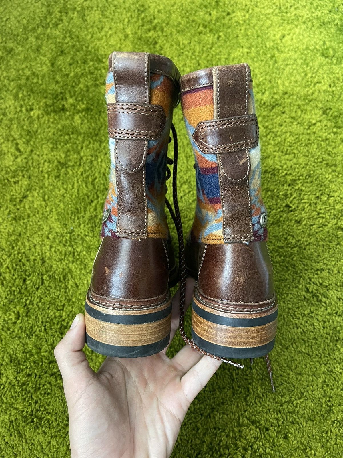 Clarks × Genuine Leather × Pendleton Pendleton x Clarks wool plaid + real leather boots Size US 7.5 / IT 37.5 - 8 Thumbnail
