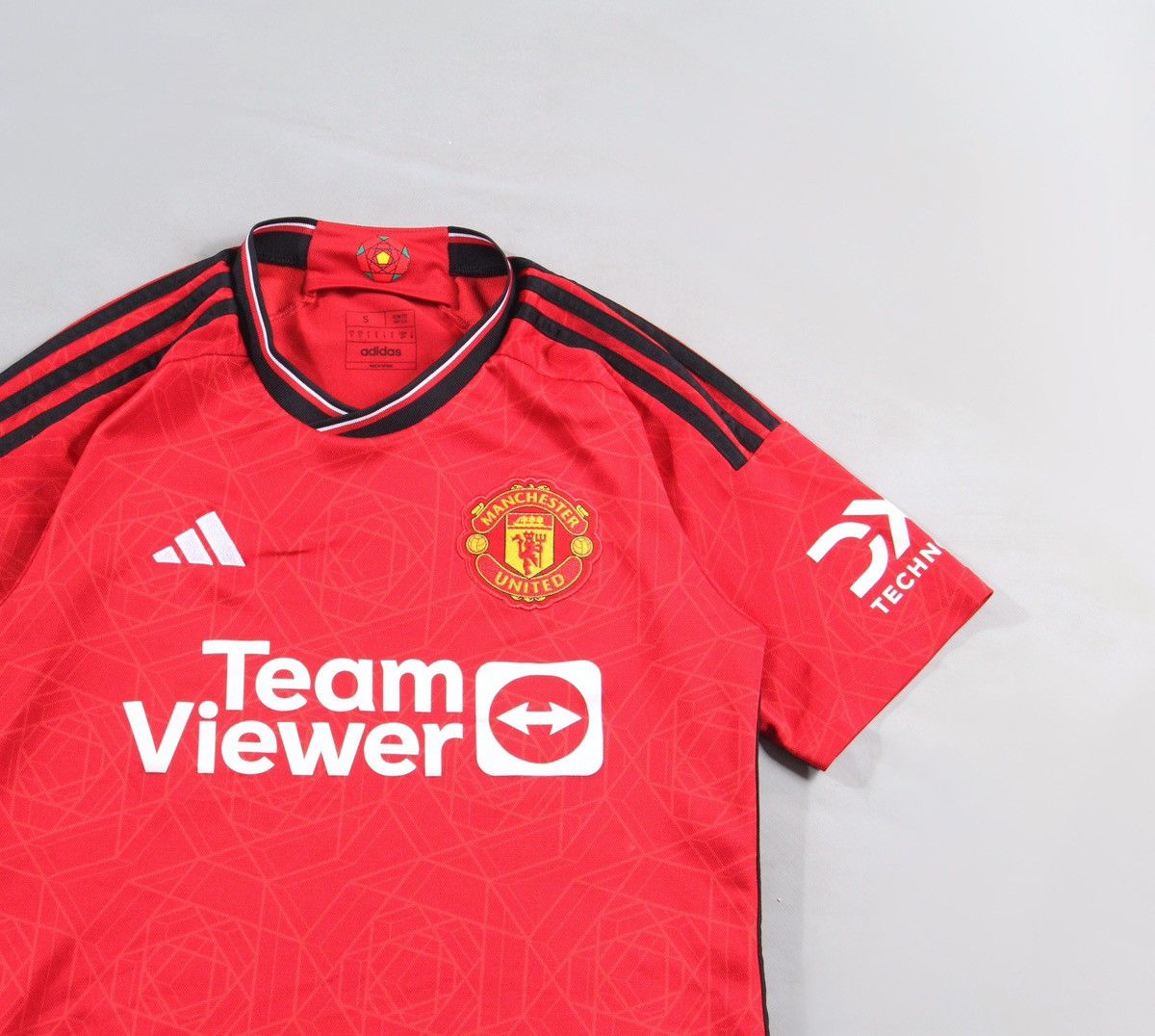 Adidas Adidas Manchester United 2023 Soccer Football Jersey Shirt S Size US S / EU 44-46 / 1 - 2 Thumbnail