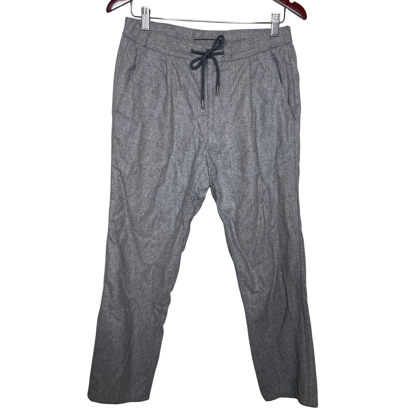 Suitsupply Suitsupply grey wool cropped tapered pants sz 30x27 Size US 30 / EU 46 - 1 Thumbnail