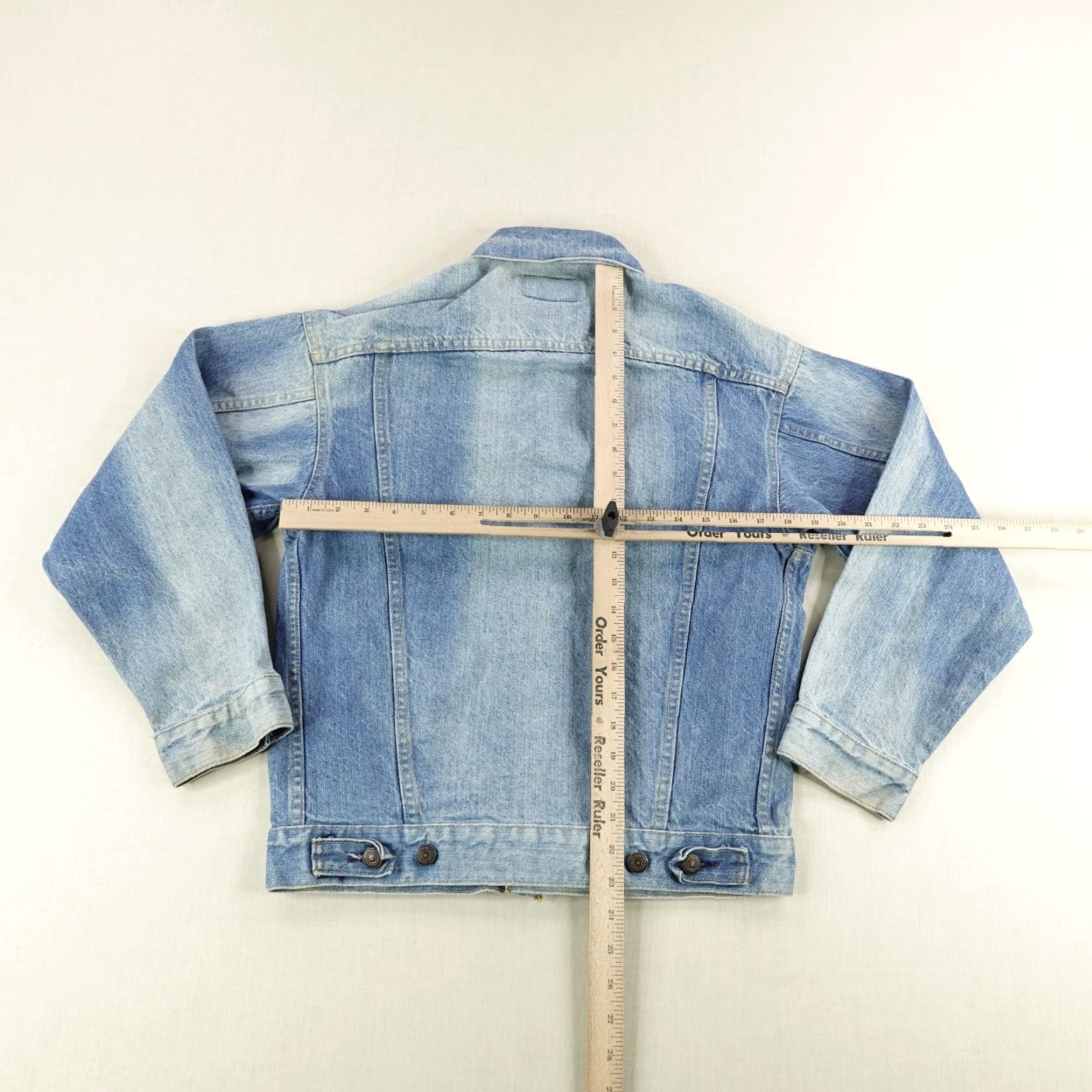 Levi's VINTAGE Levi's Jacket Mens XS Blue Denim Trucker Coat 80s Outdoor Regular Fit Size US 27 - 6 Thumbnail