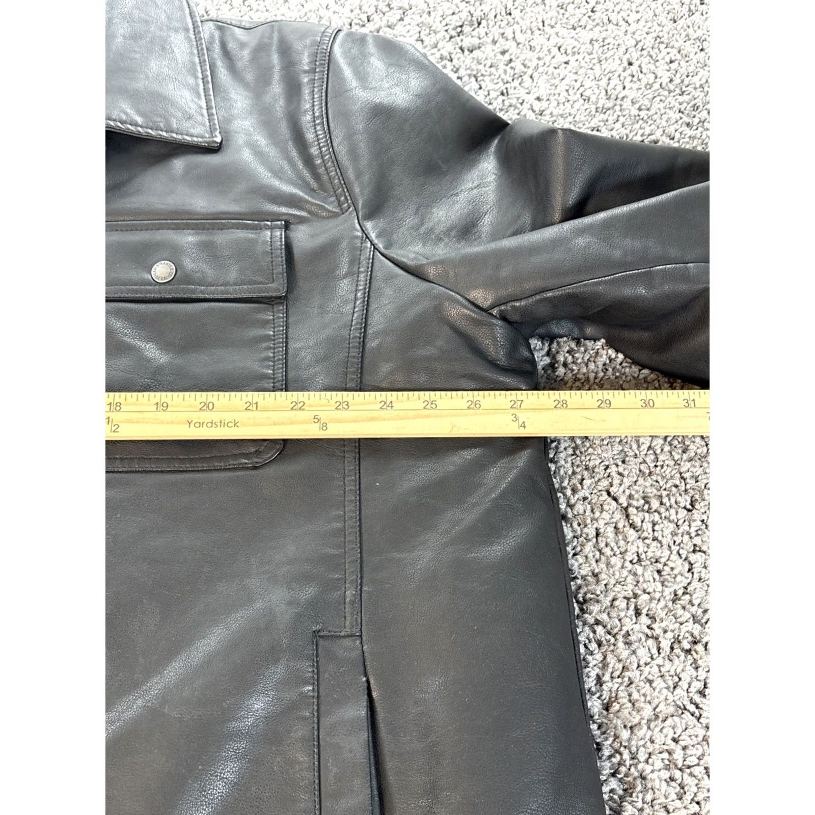 Levi's Levi's Jacket Black Mens 2XL Faux Leather Sherpa Lined Bomber Biker Moto Mid-Length Full Zip Size US XXL / EU 58 / 5 - 3 Thumbnail