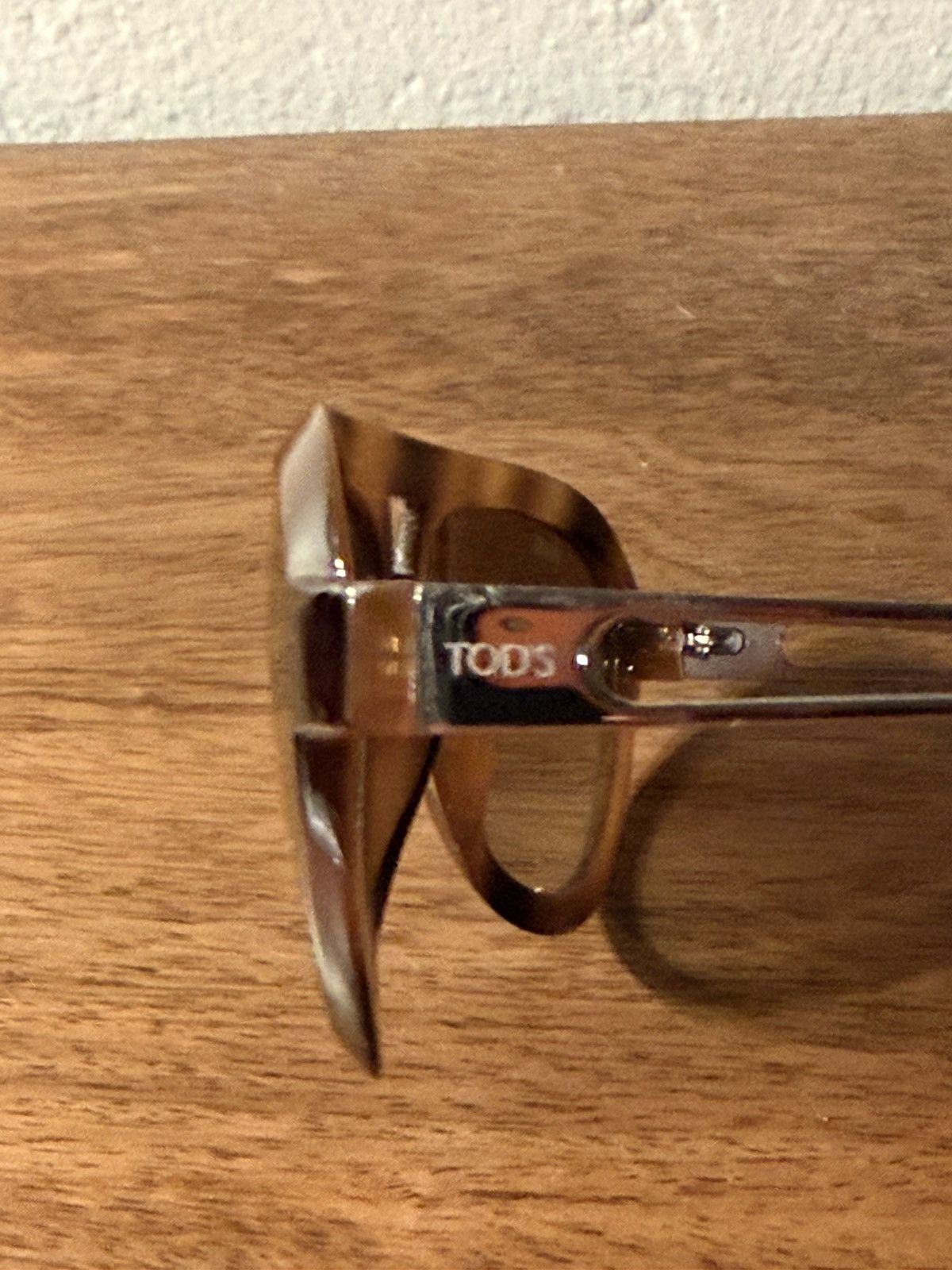 Tod's Tod’s TO12 25N Sunglasses Tortoise Made in Italy 100% Auth Size ONE SIZE - 6 Thumbnail