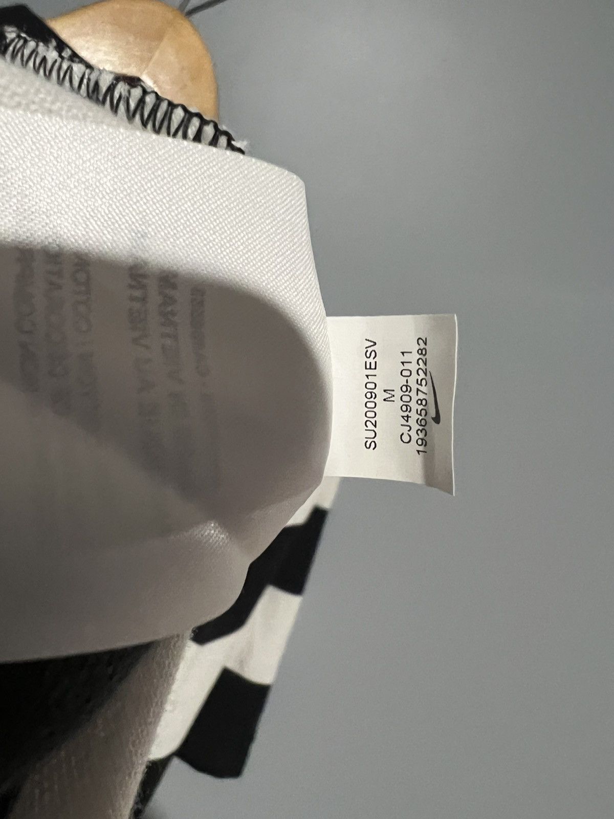 Nike Nike Swoosh Polo Mens Medium Black White Striped CJ4909-011 Size US M / EU 48-50 / 2 - 10 Thumbnail