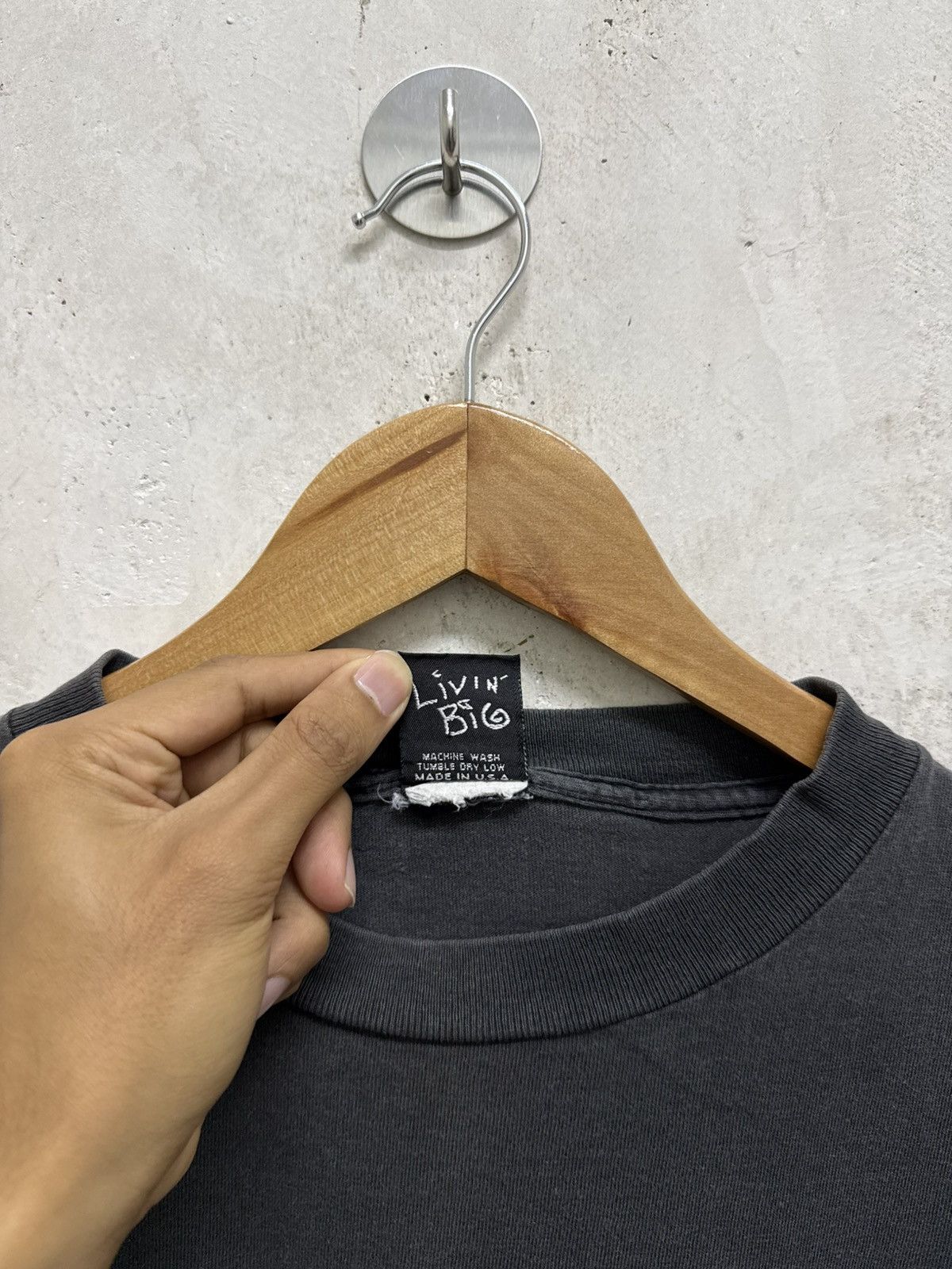 Vintage Thrashed Faded Vintage 90s Hangers Skate Tee Size US XL / EU 56 / 4 - 5 Thumbnail