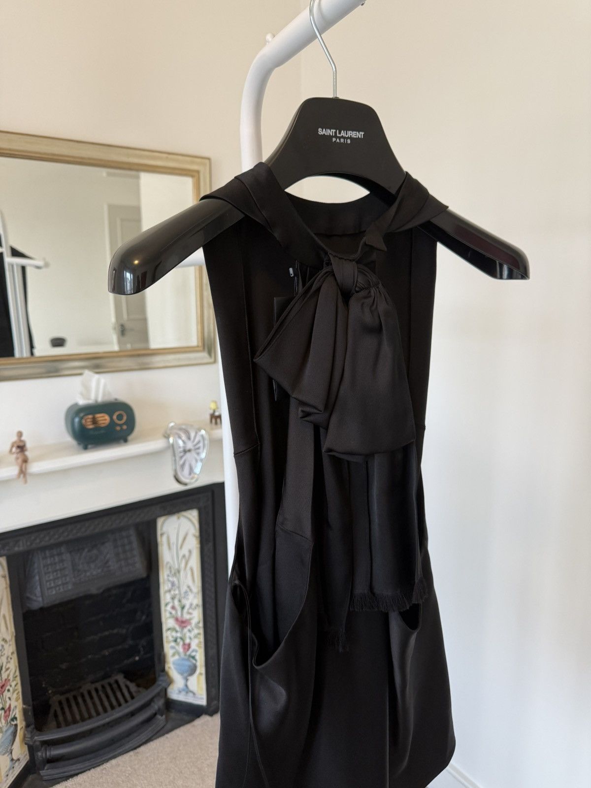 Saint Laurent Paris FW23 Saint Laurent Lavalliere Back Blouse in Crepe Satin Size US S / EU 44-46 / 1 - 8 Thumbnail