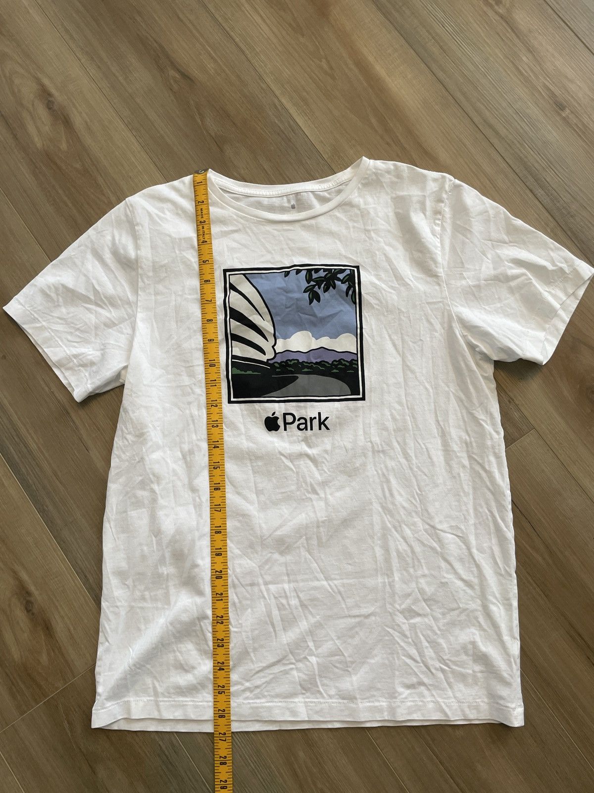 Apple Official Apple Park Path T-Shirt White Size M Visitor Center Size US M / EU 48-50 / 2 - 1 Thumbnail
