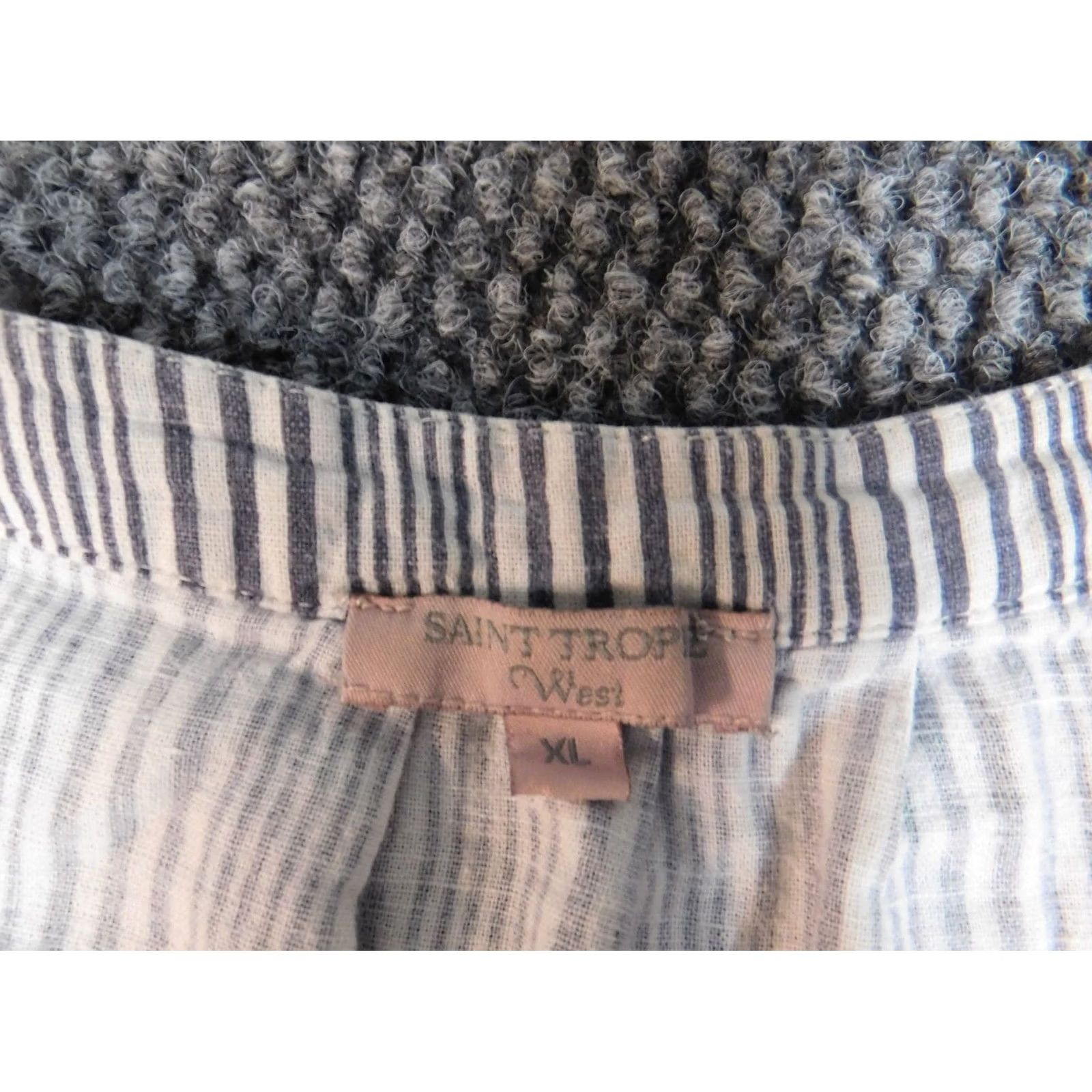 Vintage Saint Trope west Blouse Shirt Womens XL Gray Striped Dolman Sleeve Crew Neck Pullover Casual Regular Viscose Down Dog Theme Size XL / US 12-14 / IT 48-50 - 5 Thumbnail