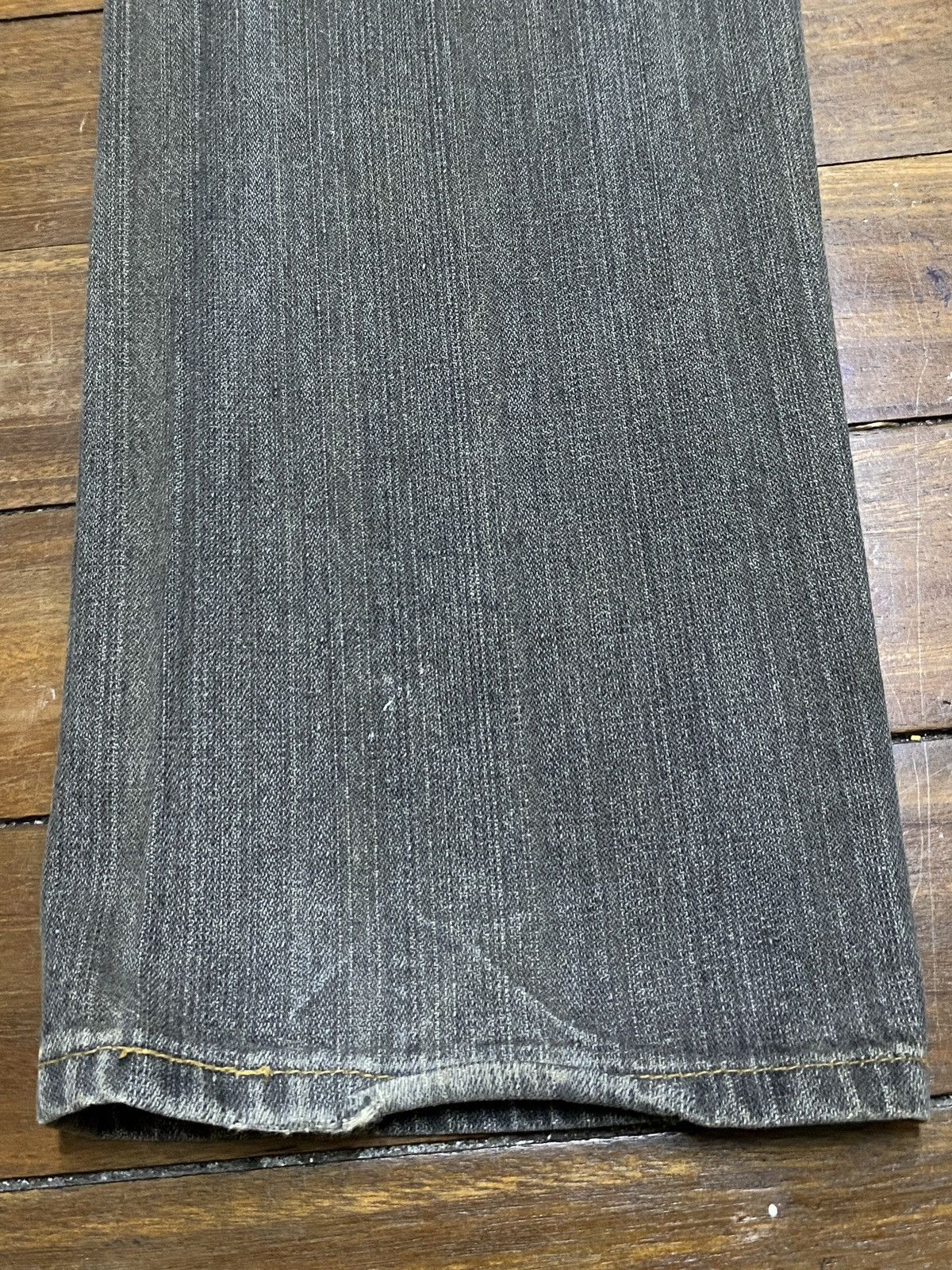 Japanese Brand Very Rare Vintage Japanese Brand Distressed Jeans 1990s Size US 33 - 7 Thumbnail