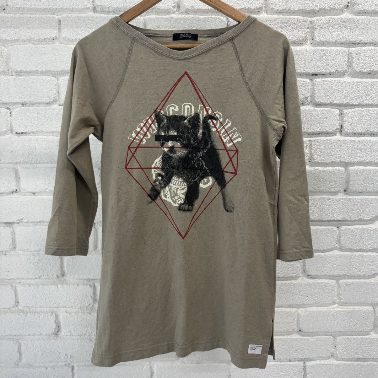 Undercover S/S 11 Undercover Wisconsin 3Q Tee Size US S / EU 44-46 / 1 - 1 Thumbnail