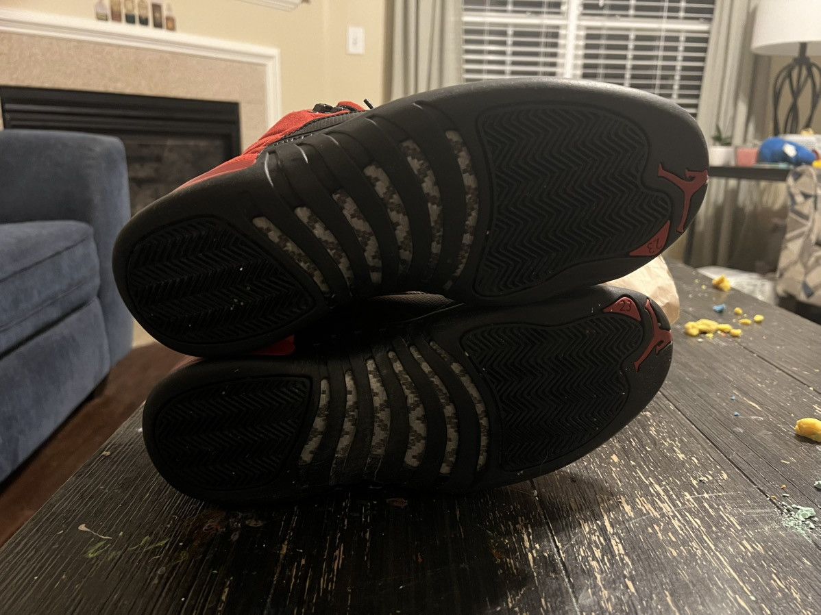 Jordan Brand Air Jordan 12 Retro Reverse Flu Game Size US 11.5 / EU 44-45 - 3 Thumbnail