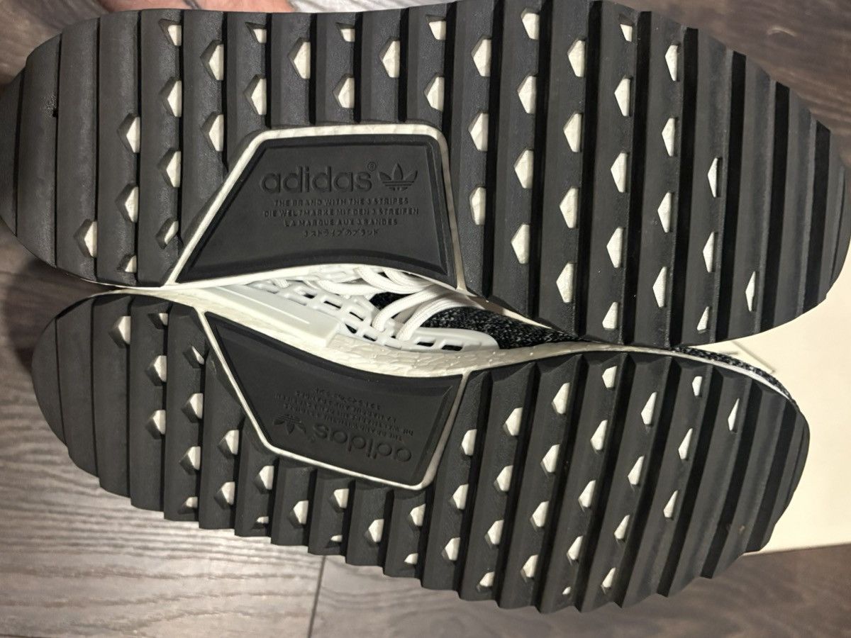 Adidas × Pharrell Human Race x Adidas NMD Size US 10 / EU 43 - 5 Thumbnail