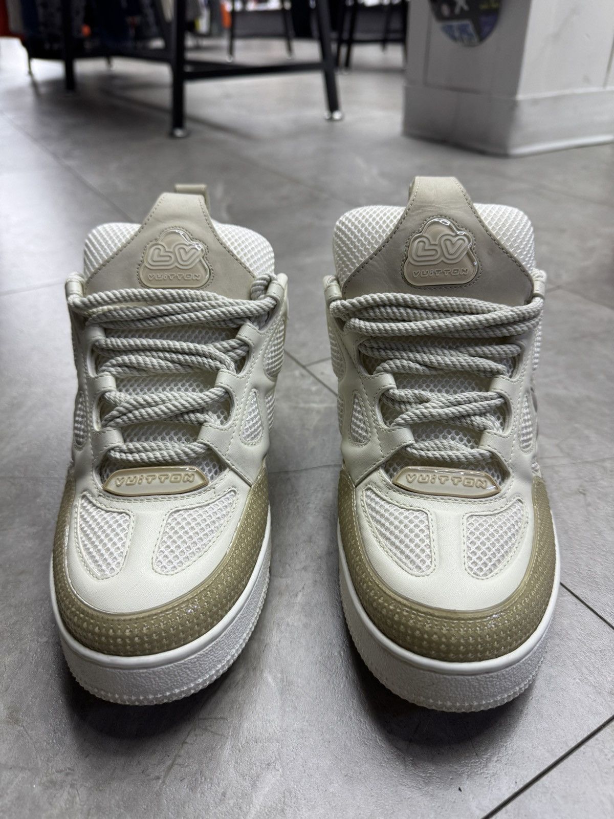 Louis Vuitton Louis Vuitton Beige LV Skate Trainer Size US 9.5 / EU 42-43 - 3 Thumbnail