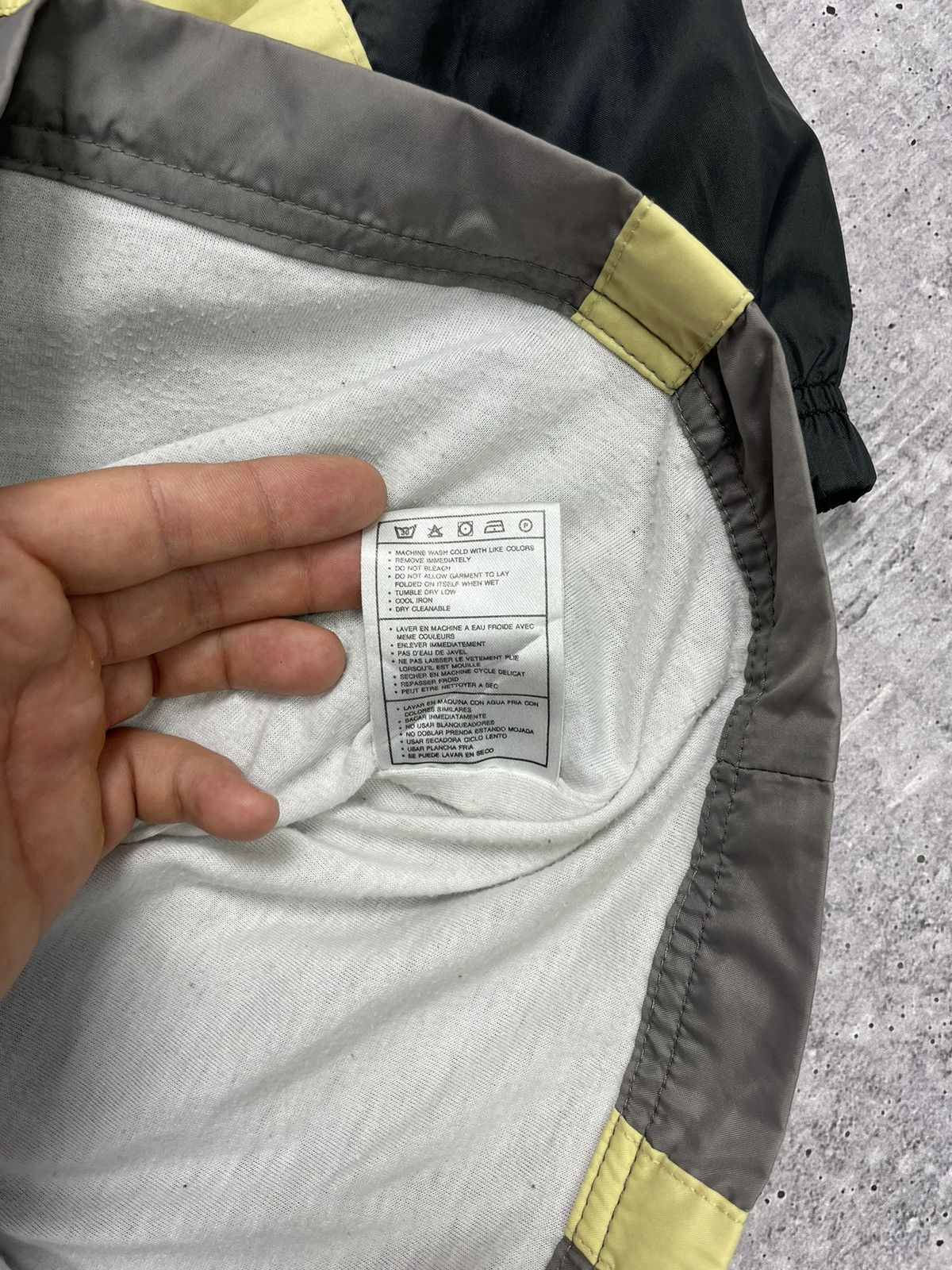 Nike × Vintage Vintage Nike 90’s Y2K Style Drill Nylon Big Back Logo Bomber Size US S / EU 44-46 / 1 - 13 Thumbnail