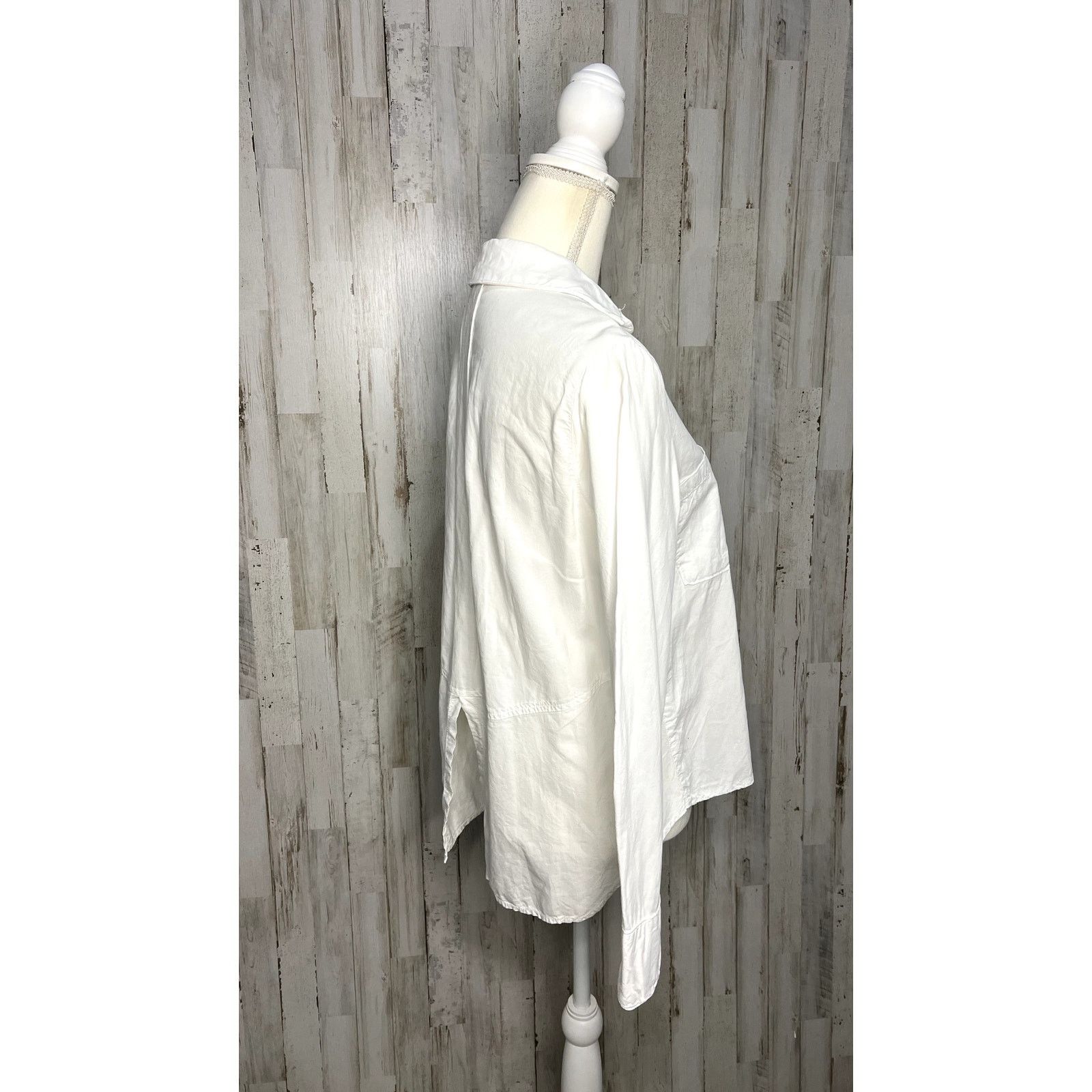 Anthropologie Cloth & Stone Women's XS White Button-Up Shirt Long Sleeve Size XS / US 0-2 / IT 36-38 - 3 Thumbnail