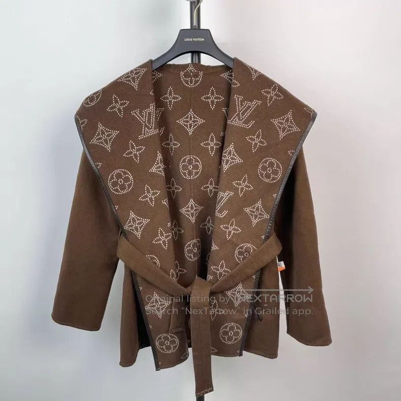 Louis Vuitton Louis Vuitton New presbyopic reversible bathrobe coat Size XXS / US 00 / IT 34 - 1 Thumbnail