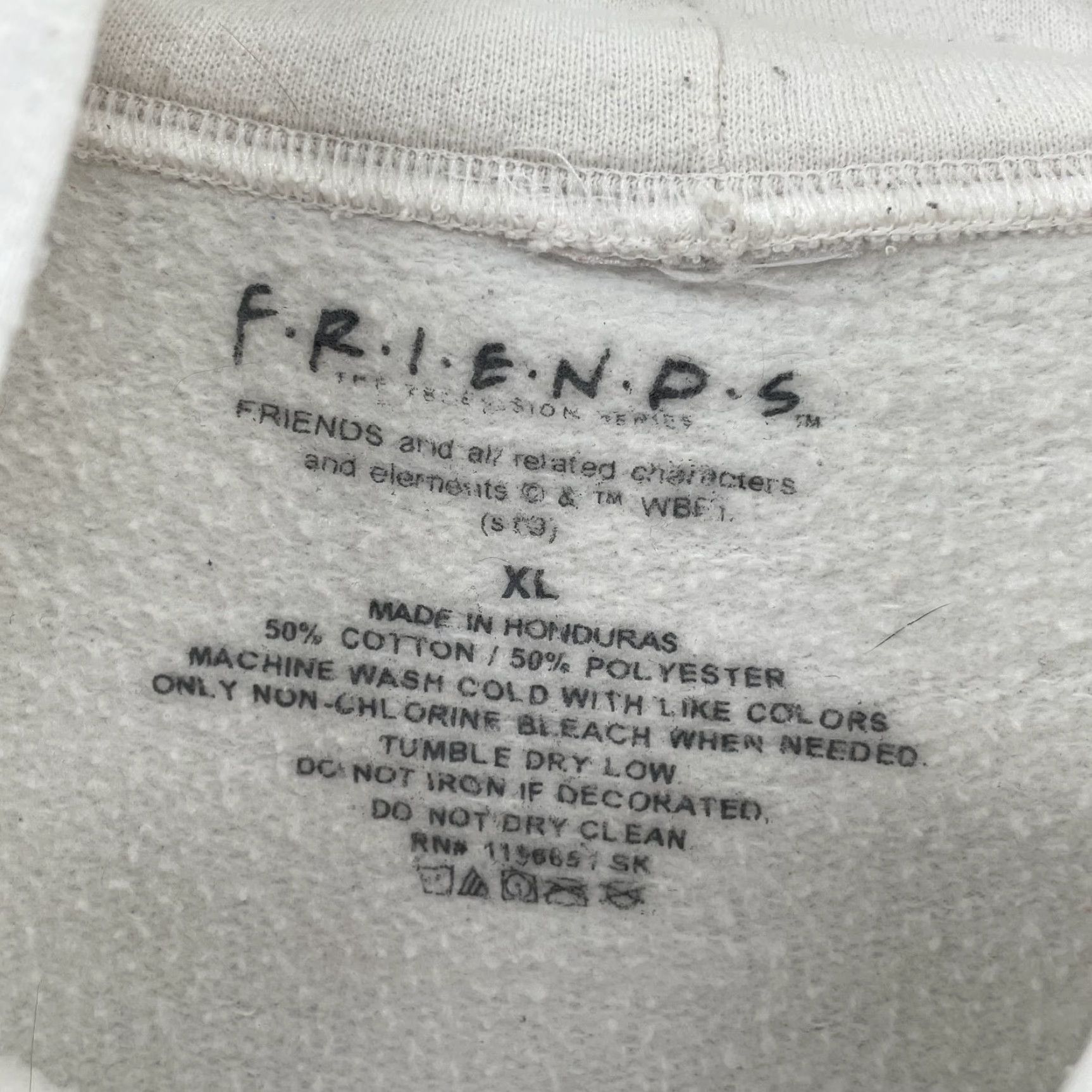 Vintage Friends Hoodie Womens XL White Sportswear Oversized Athletic Y2K 90s Sitcom Boxy Shirt Womens XL White Friends Hoodie Oversized Athletic Y2K 90s Boxy Size XL / US 12-14 / IT 48-50 - 4 Thumbnail