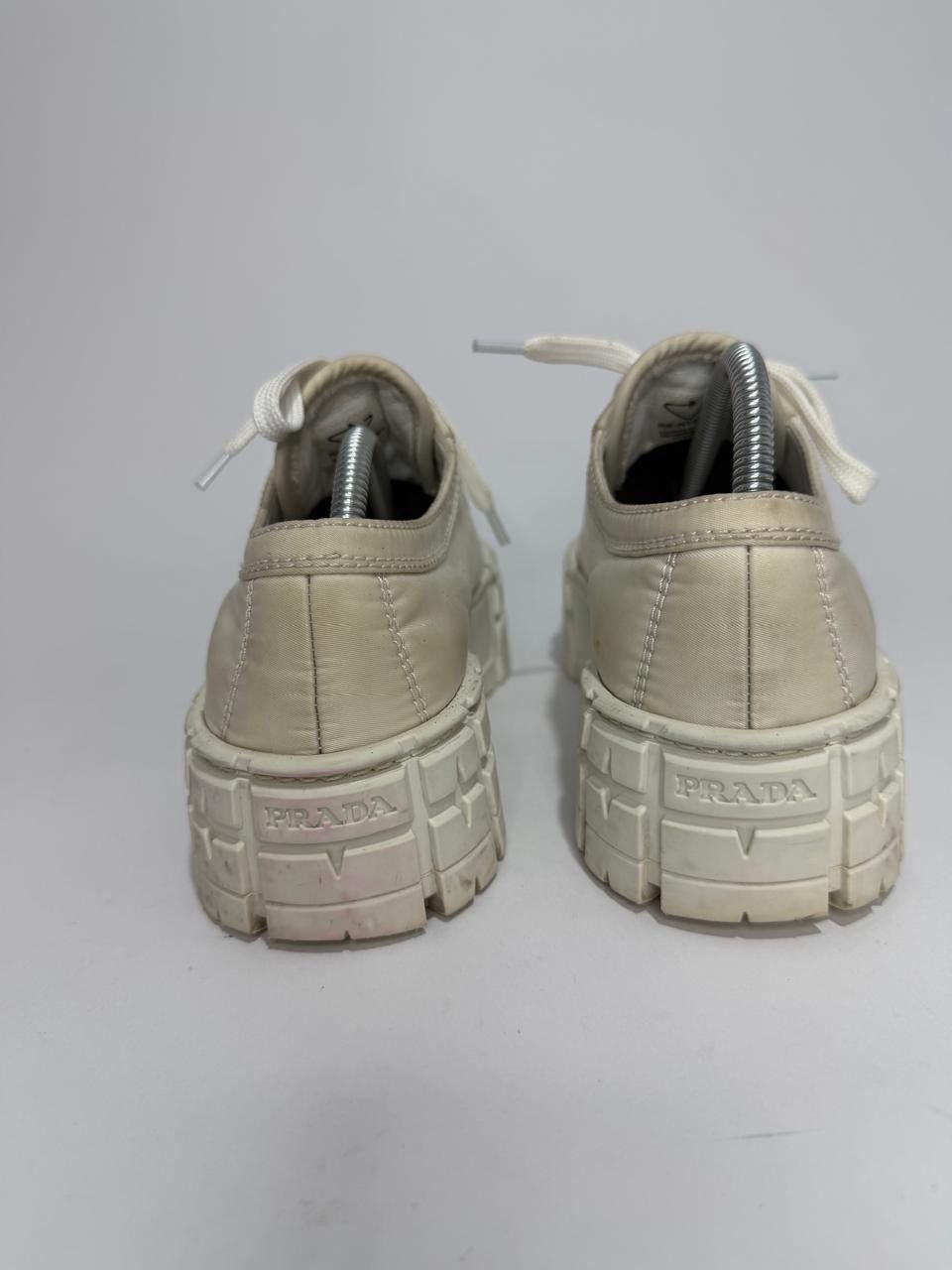 Prada Prada White Nylon Gabardine Low Top Sneakers EU37 Size US 7 / IT 37 - 10 Thumbnail