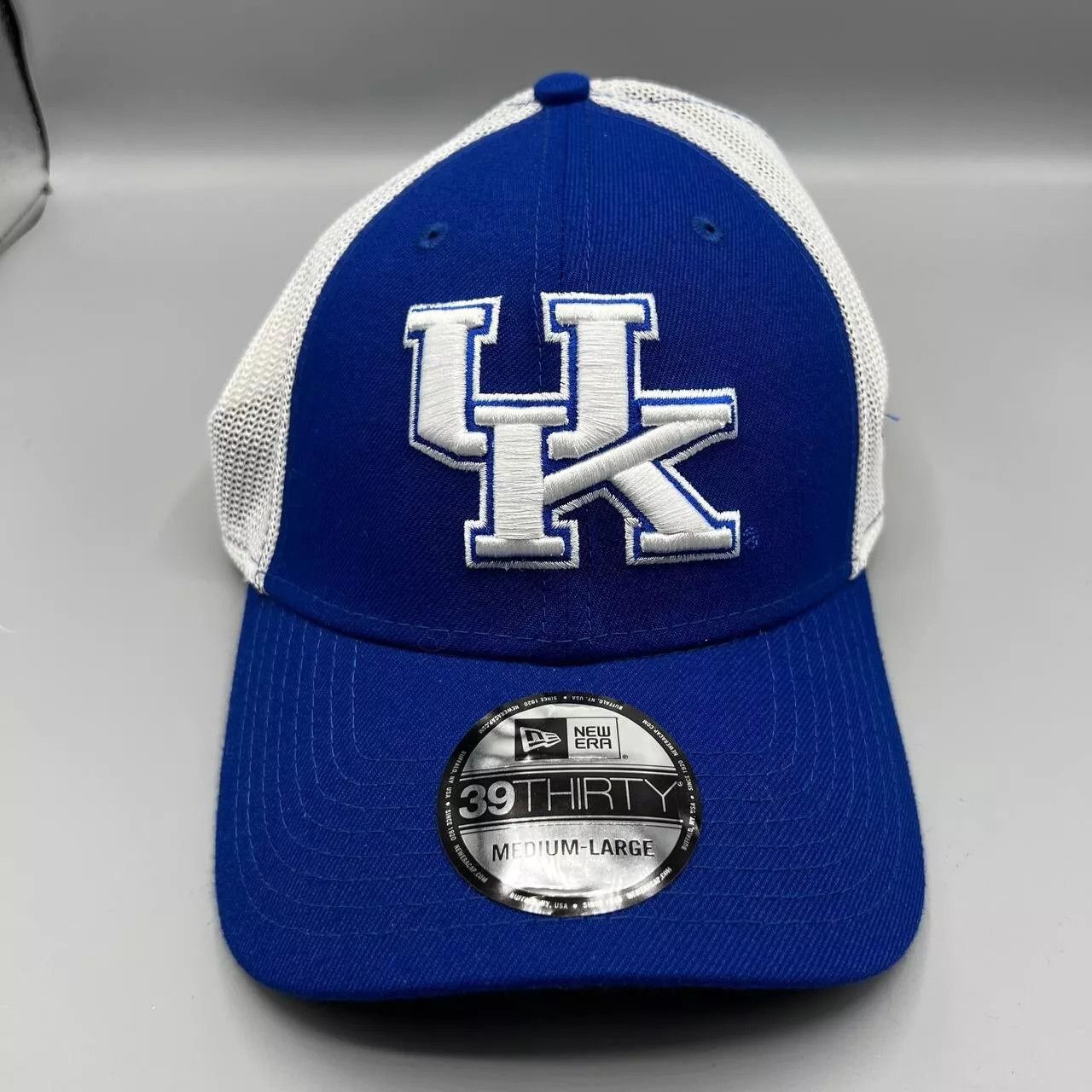 New Era Kentucky Wildcats Trucker Hat Men M-L Stretch Fitted Cap New Size ONE SIZE - 1 Thumbnail
